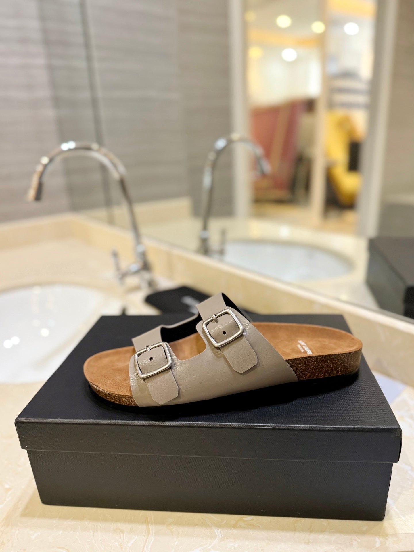 SL Flat Sandal Women Brown Seude Grey Calfskin