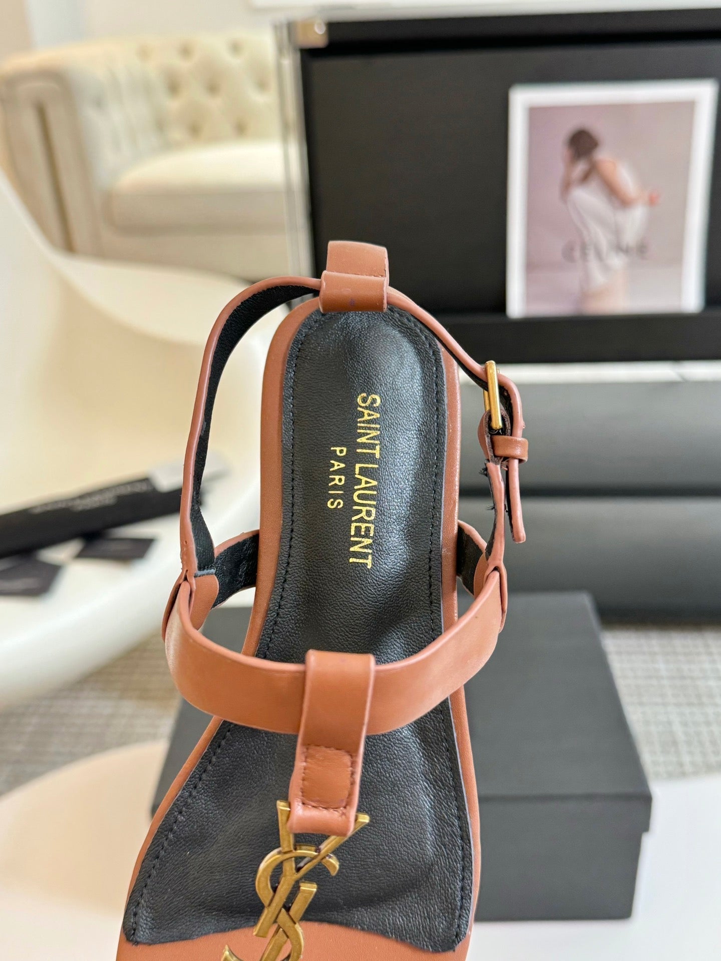 SL Cassandra Flat Sandals Black Tan Leather