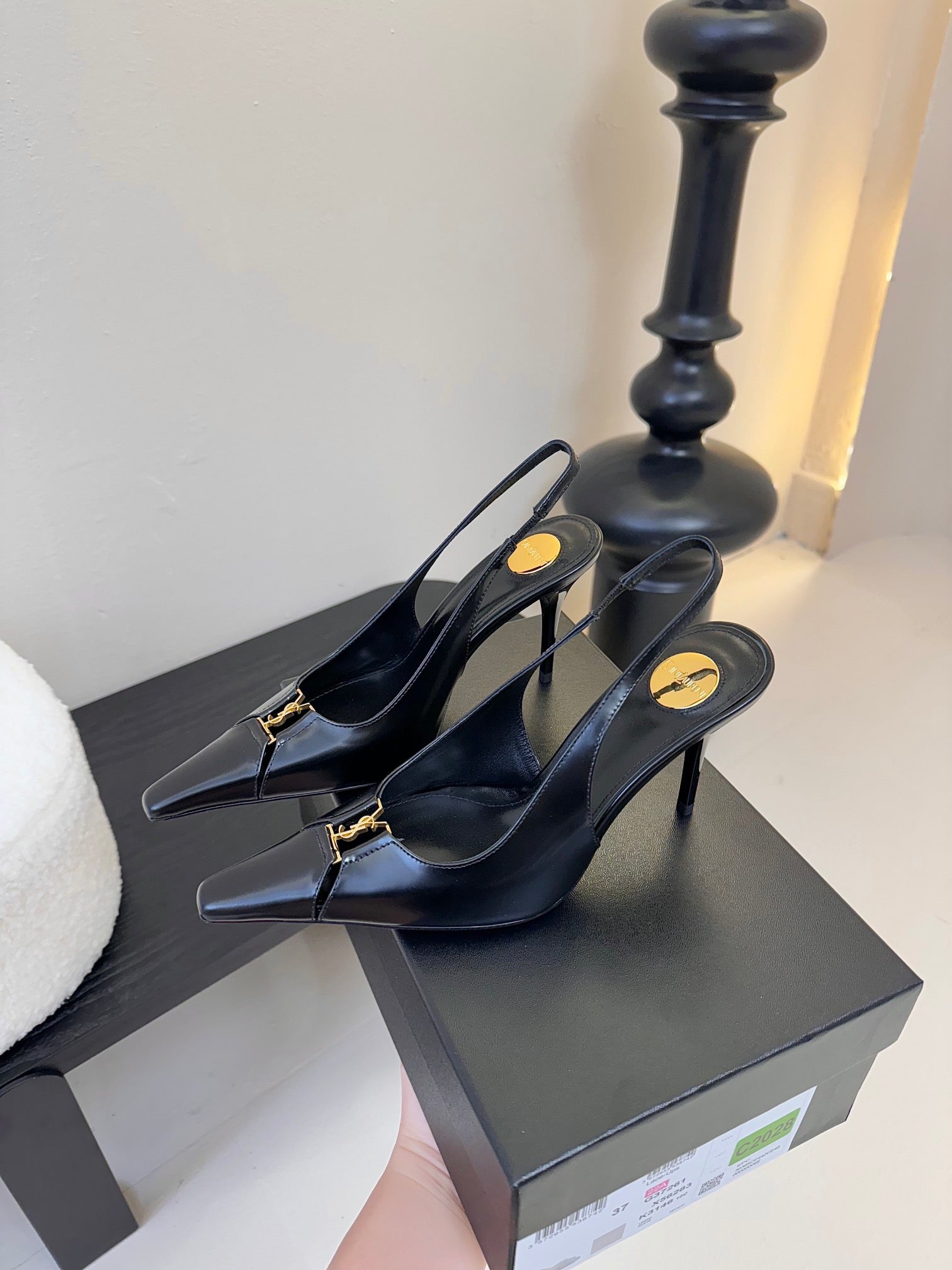 YSL Pointed Toe Slingback 85mm Calfskin