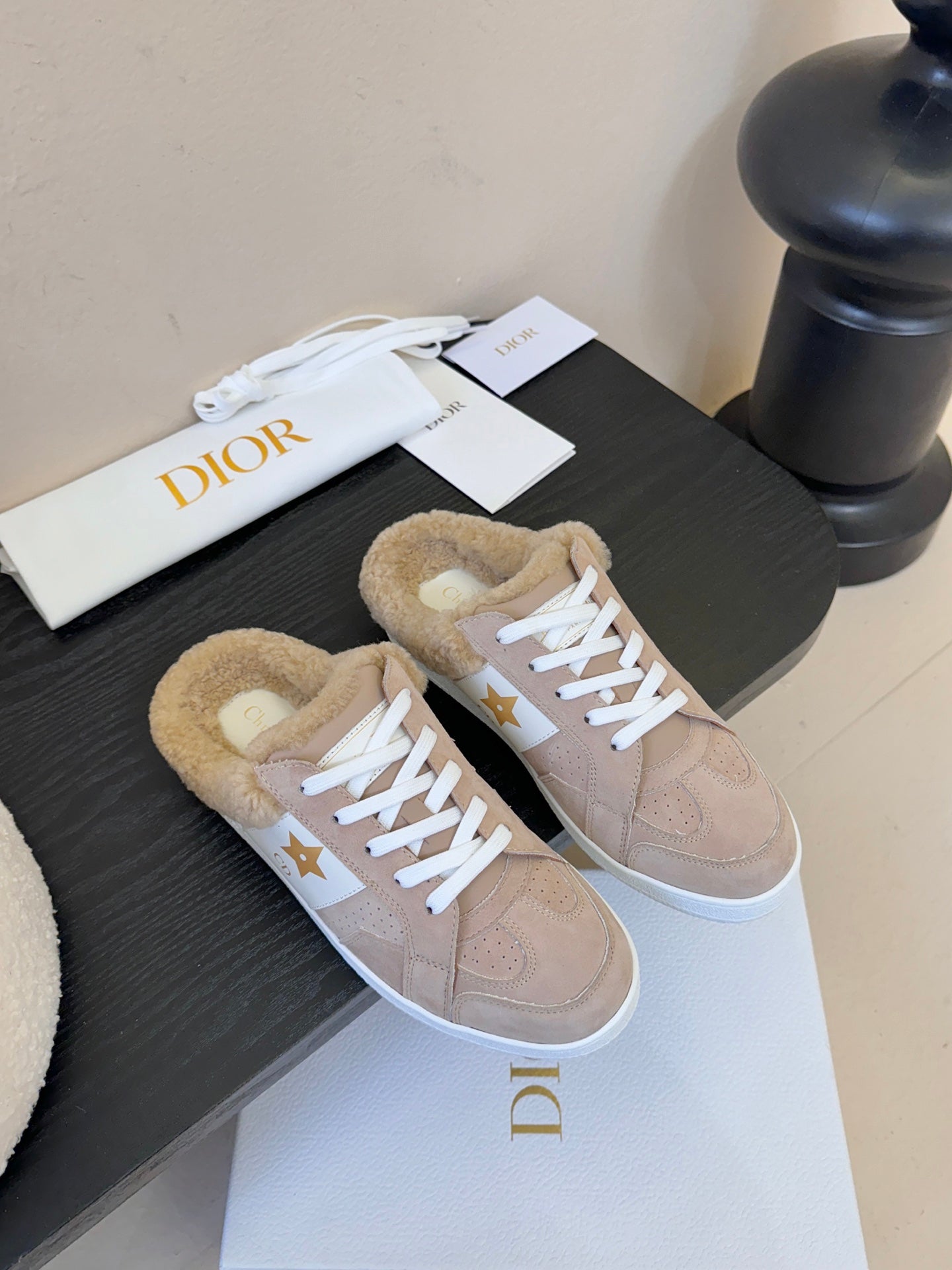 Dior 25 Star Sneaker Pink Beige Suede Cowhide 530615