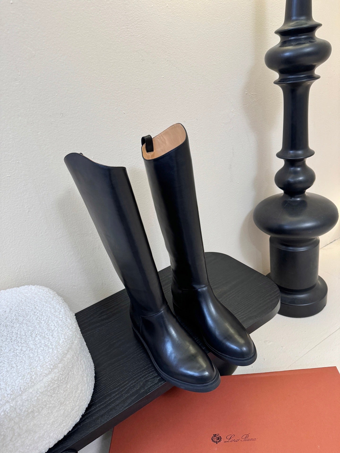 LP 26SS High Boot Black Cowhide 580939