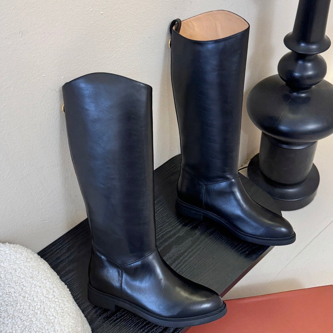 LP 26SS High Boot Black Cowhide 580939