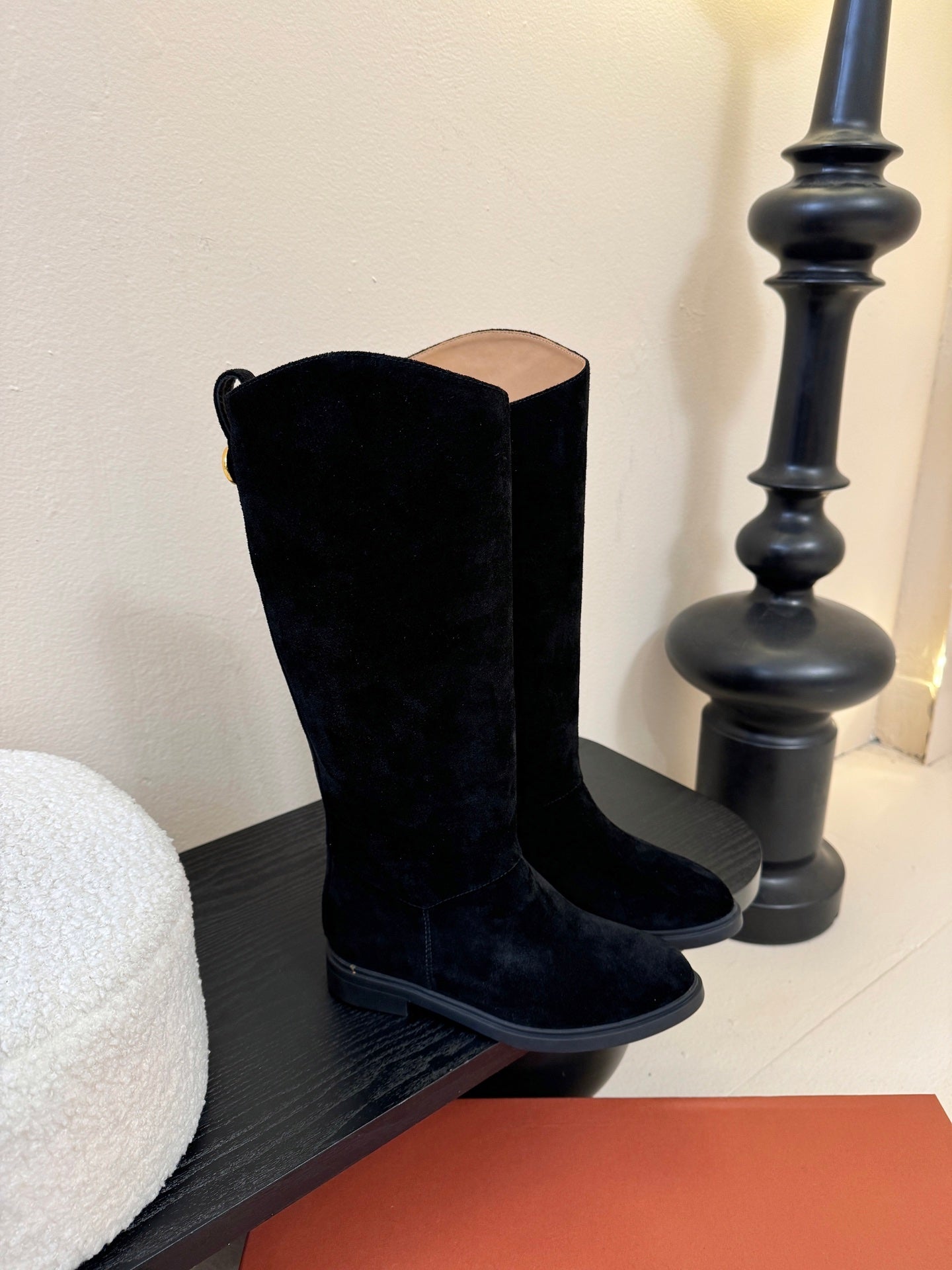 LP 26SS High Boot Black Suede 580941