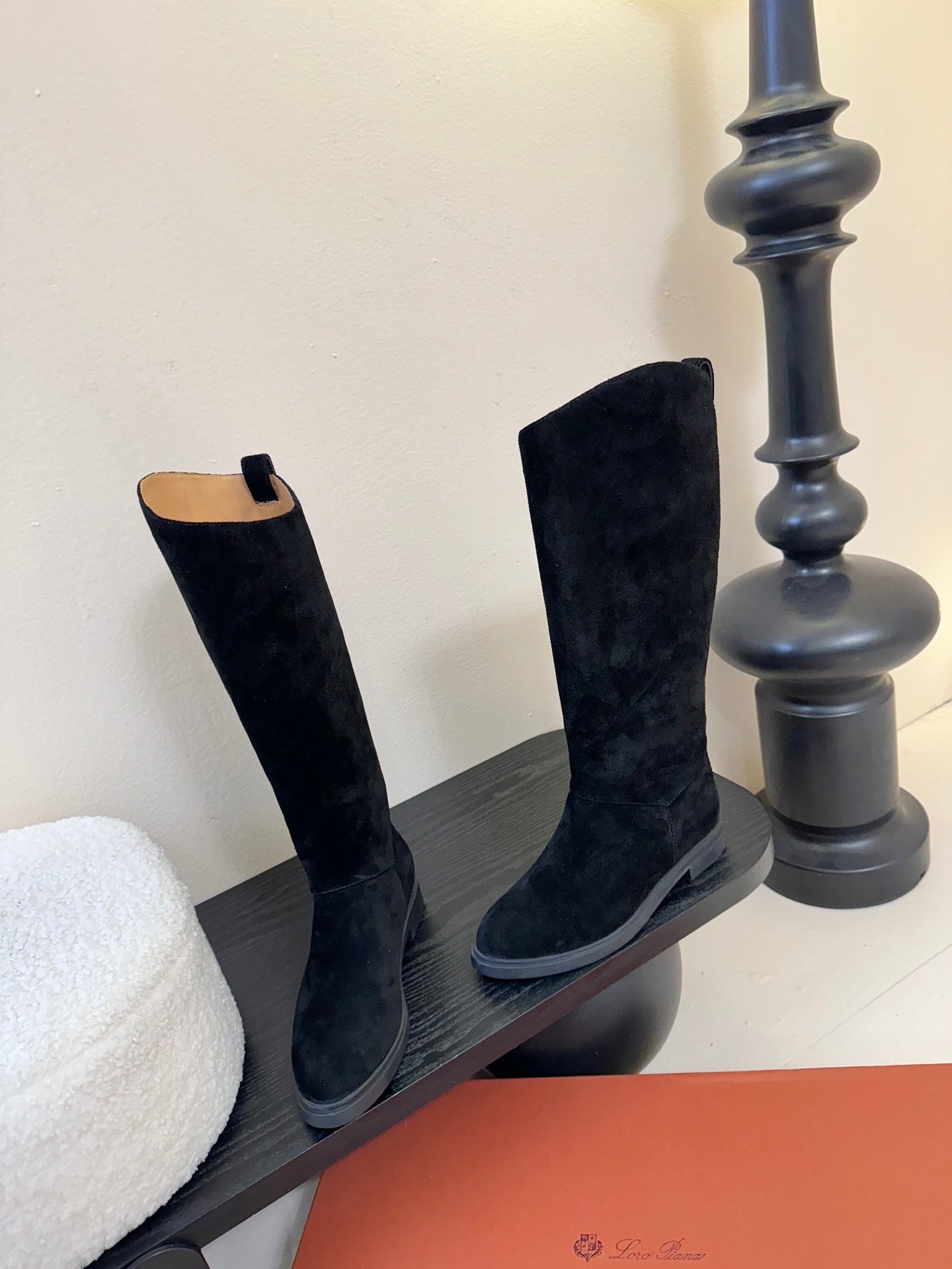 LP 26SS High Boot Black Suede 580941