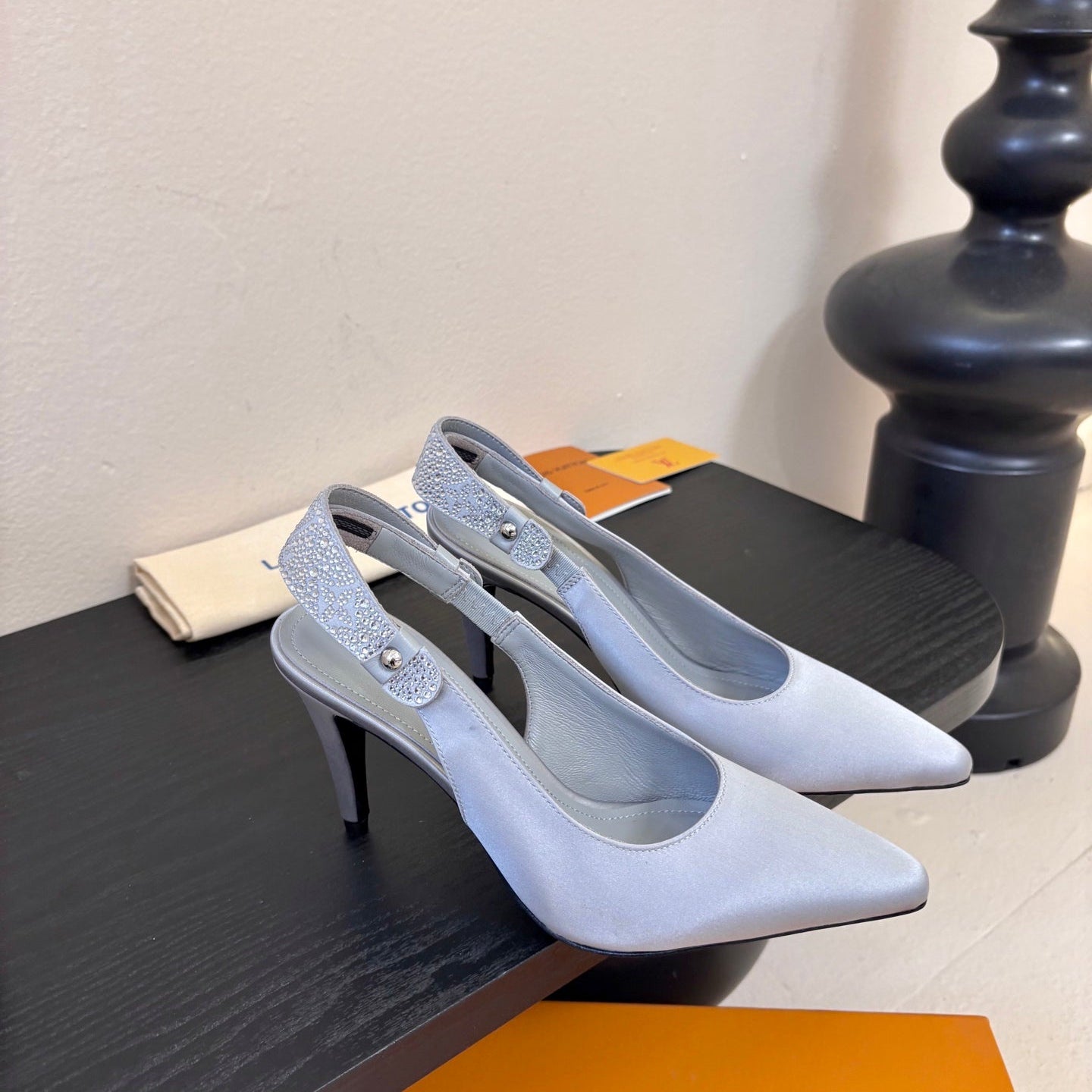 LV 26ss Legacy Slingback 90 Light Gray Silk 627244