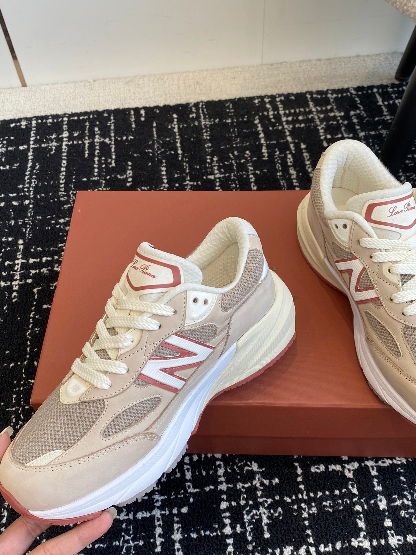 LP x NB 990v6 Sneaker 45mm dark grey dark pink calfskin and mesh fabric