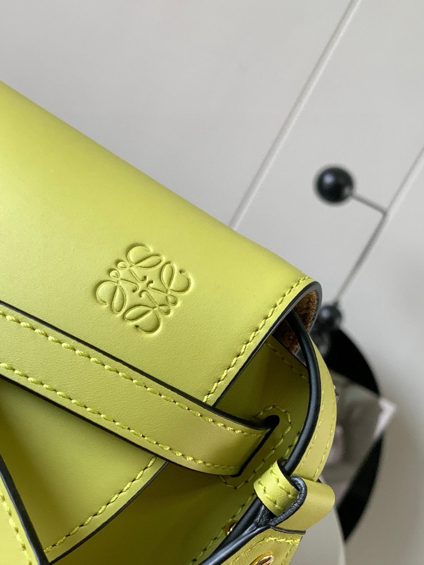Loewe Saddle Bag 21 Lime Green Leather 280448