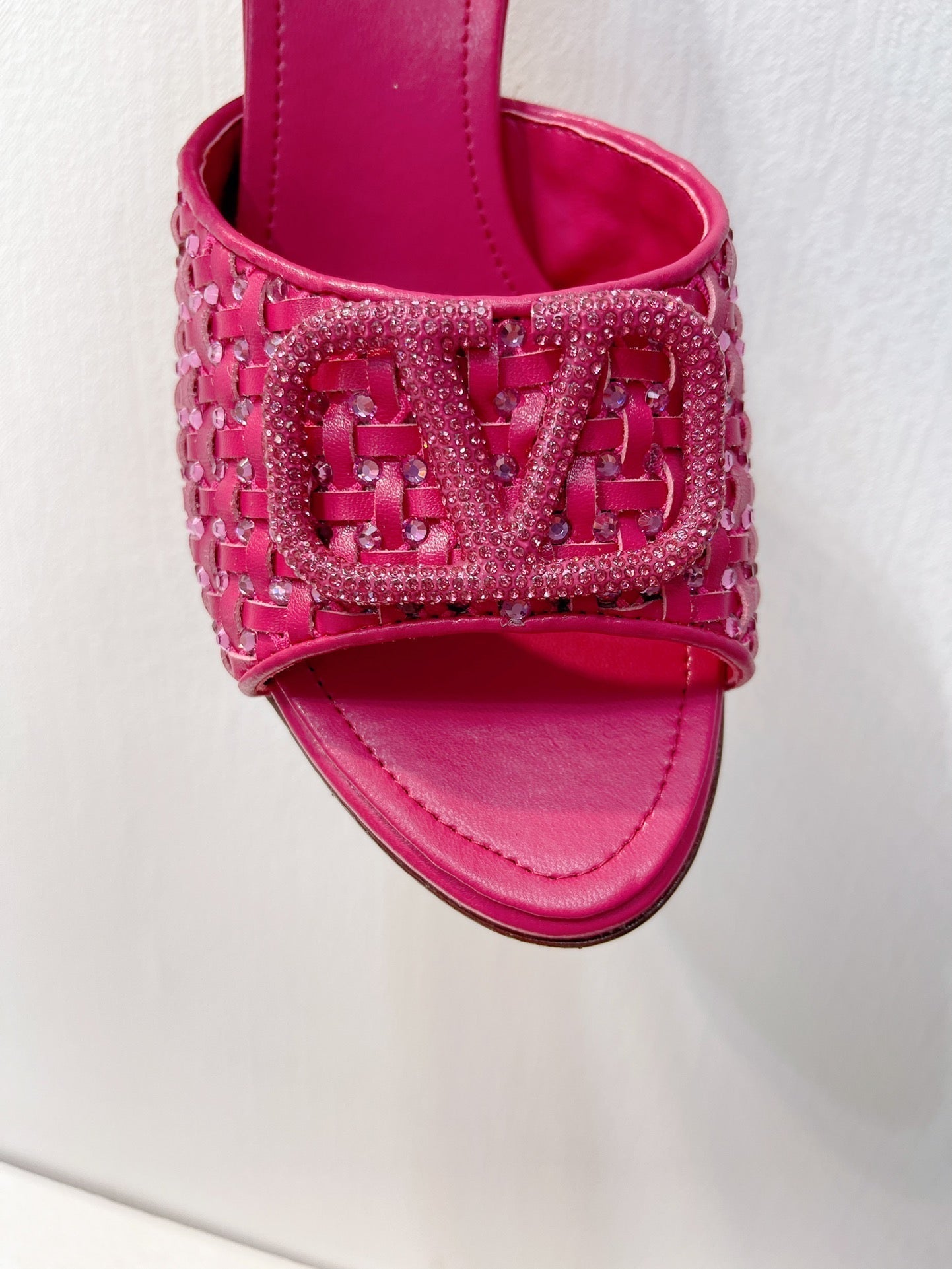 VT High Heeled Sandals Fuchsia Pink Sheepskin 292793