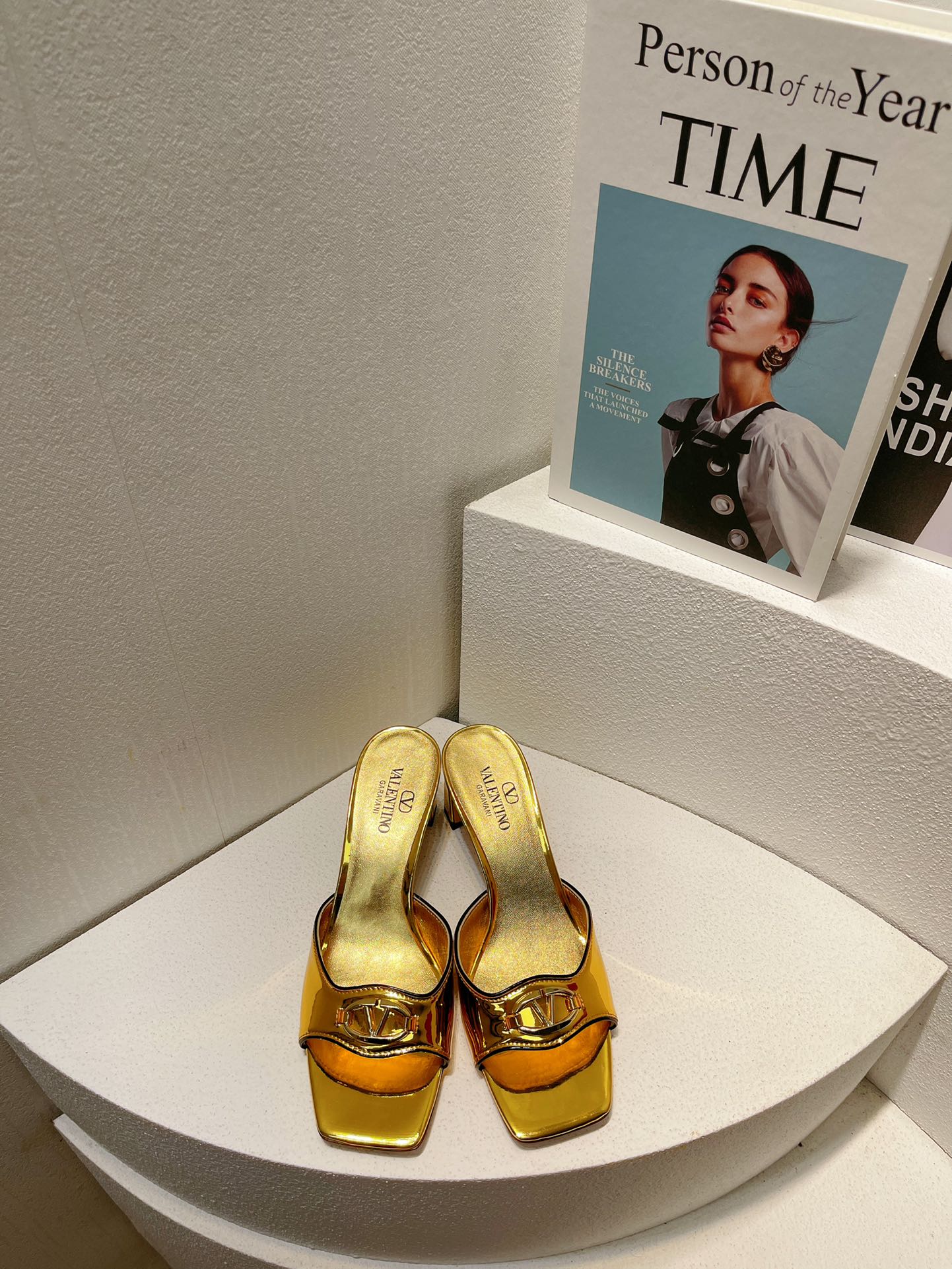 VT Mid Heel Mule Sandal Gold Sheepskin 292764