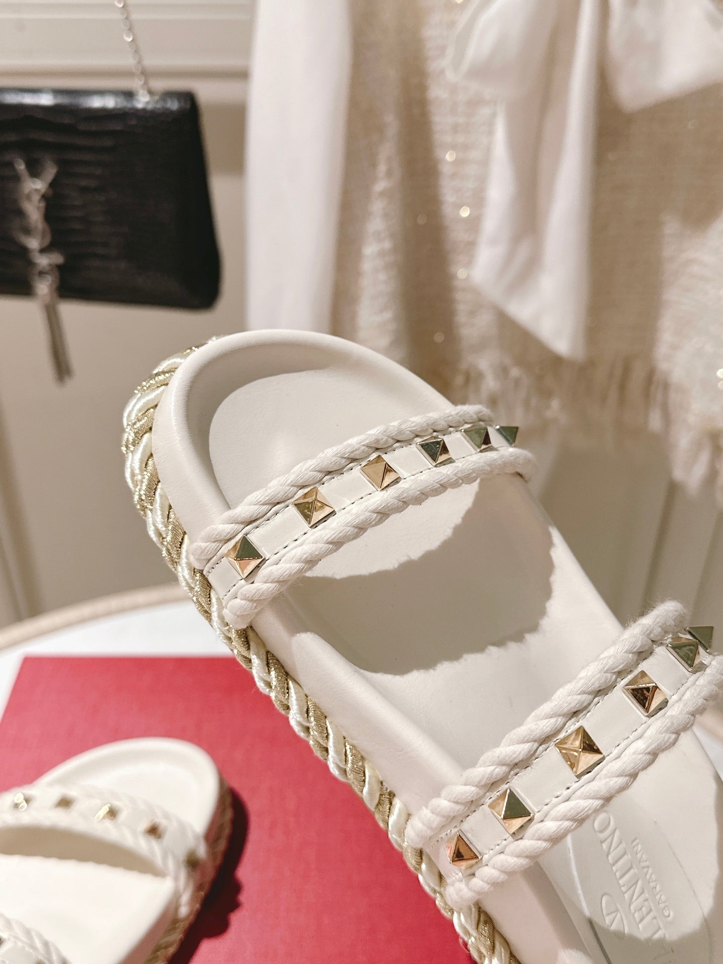 VT Rockstud Sandals White Espadrilles Cowhide 328128