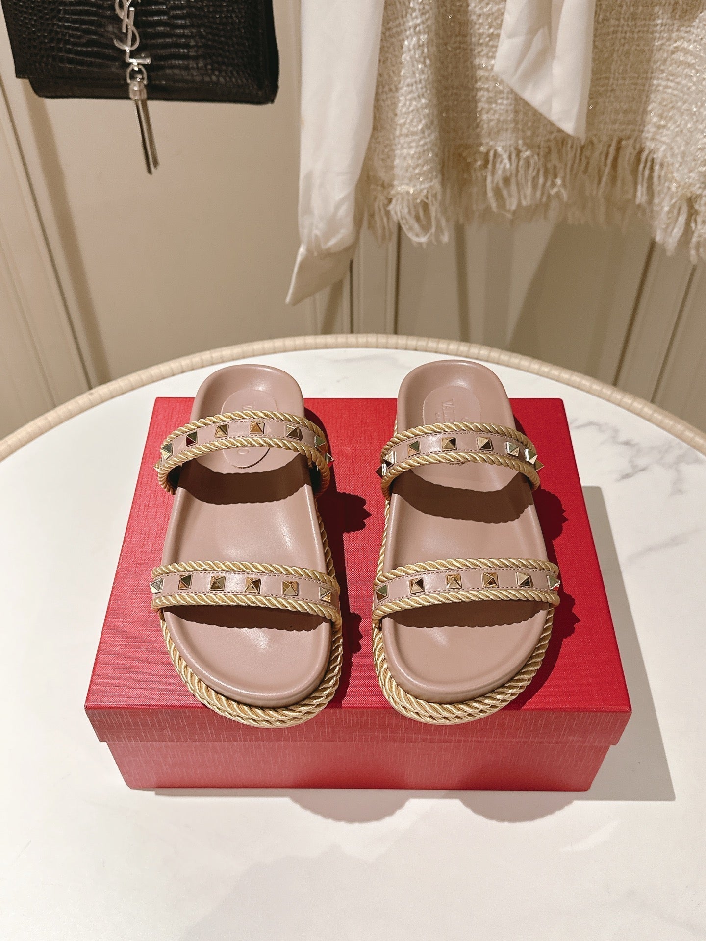 VT Rockstud Sandals Pink Nude Espadrilles Cowhide 328129
