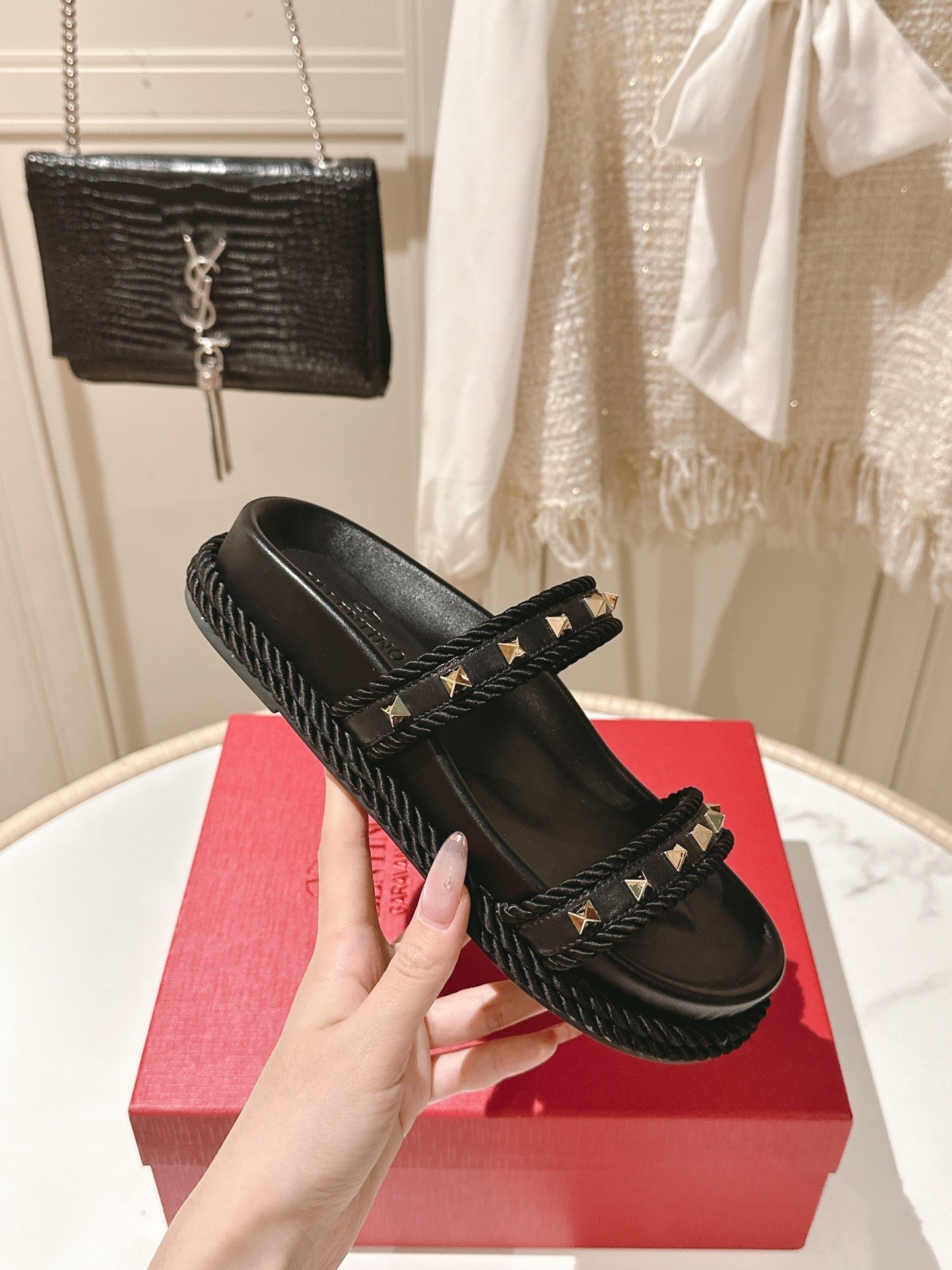 VT Rockstud Sandals Black Espadrilles Cowhide 328131