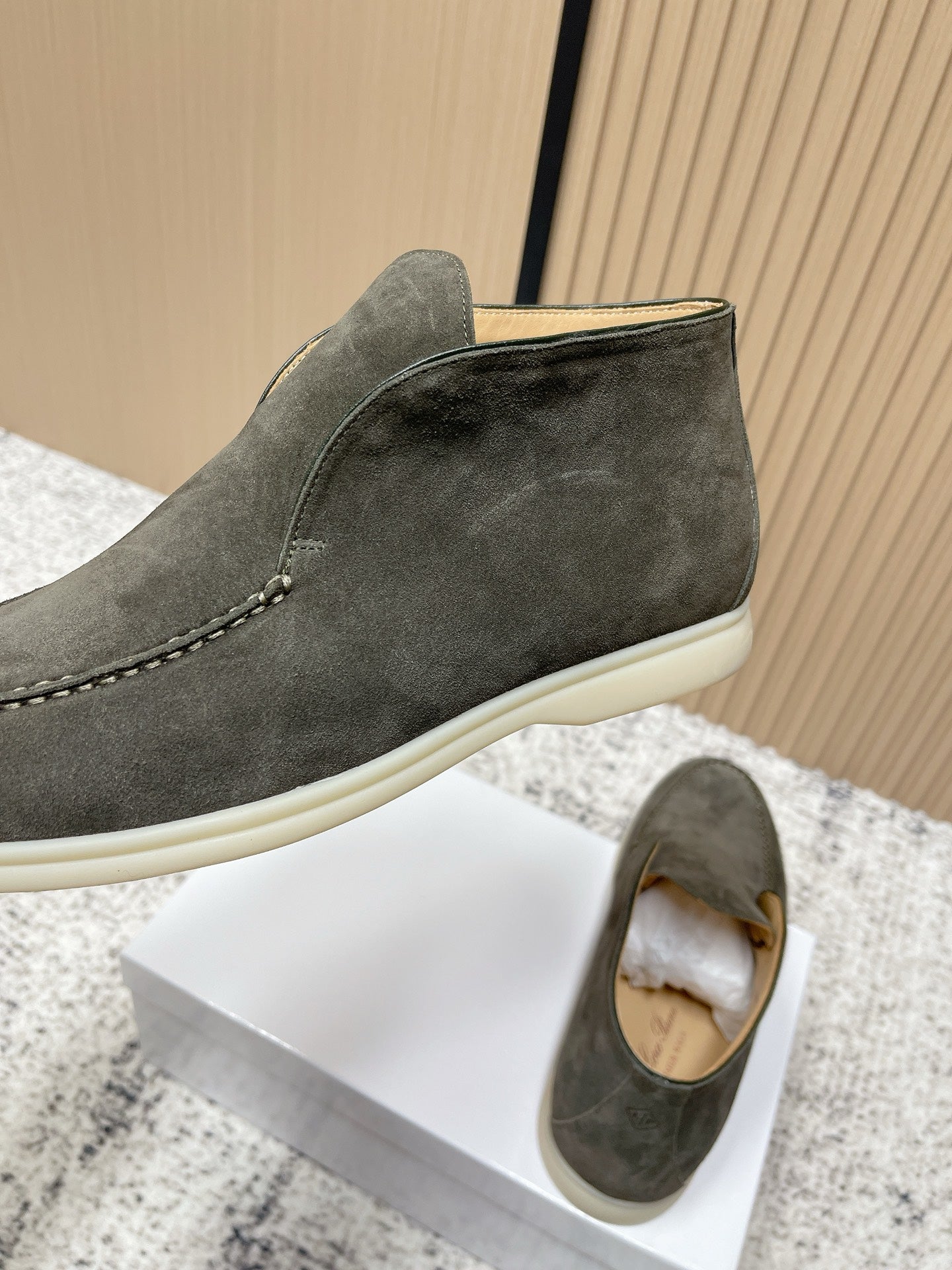 LP Open Walk Ankle Boot Dark Olive Suede 534331