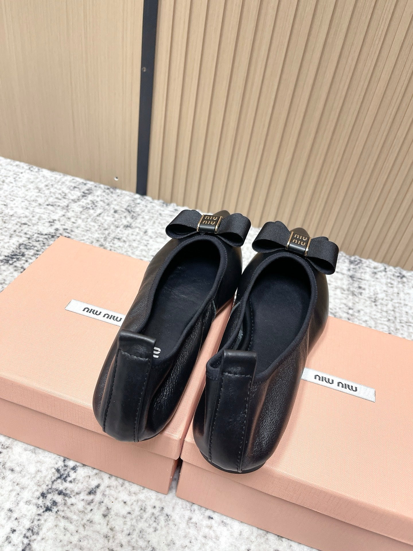 Miu Pointed-Toe Ballet Flats Black Sheepskin 591561