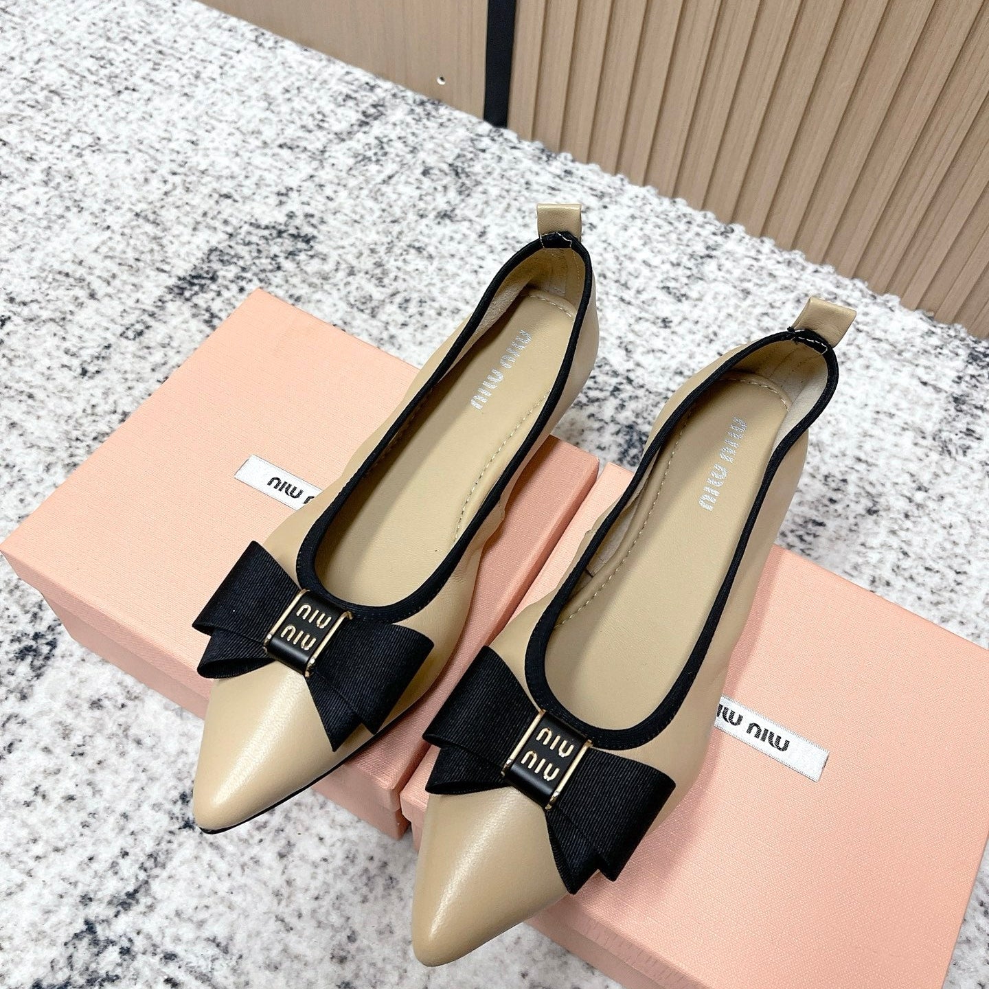 Miu Pointed-Toe Ballet Flats Beige Black Sheepskin 591562