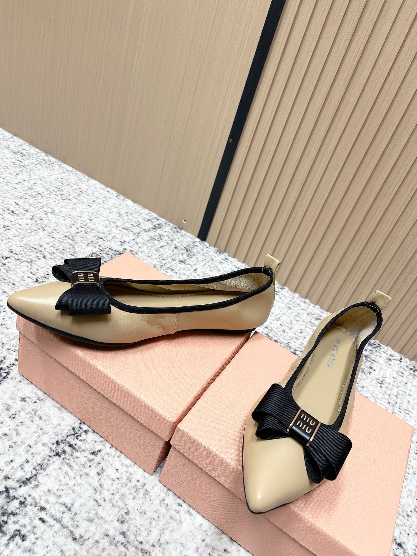 Miu Pointed-Toe Ballet Flats Beige Black Sheepskin 591562