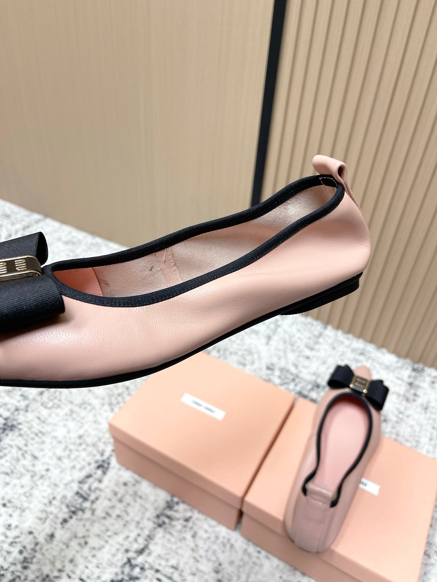 Miu Pointed-Toe Ballet Flats Light Pink  Sheepskin 591565