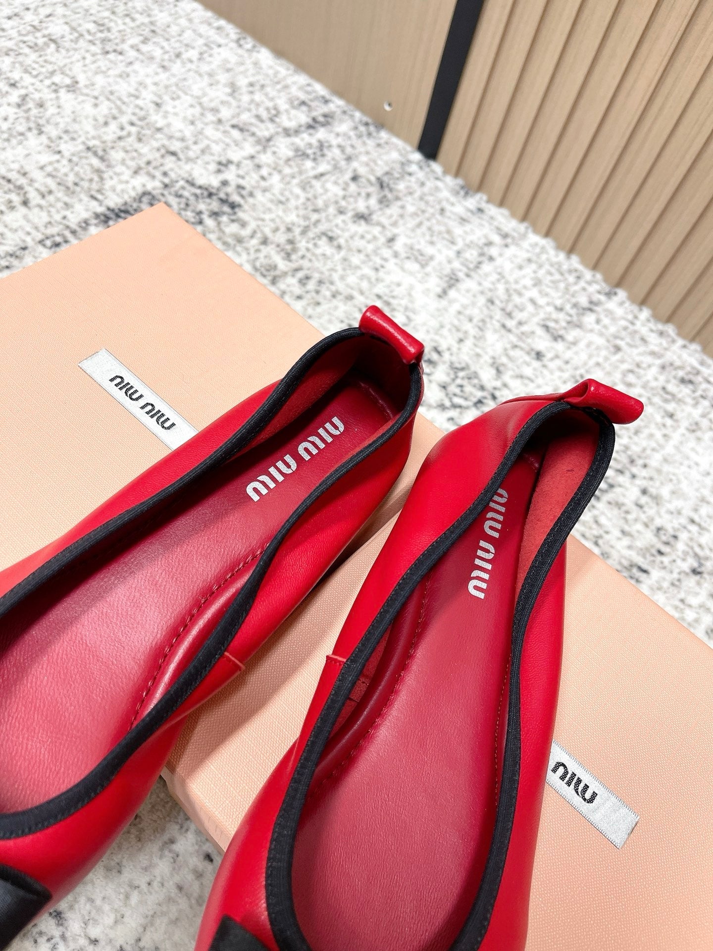 Miu Pointed-Toe Ballet Flats Red  Sheepskin 591566
