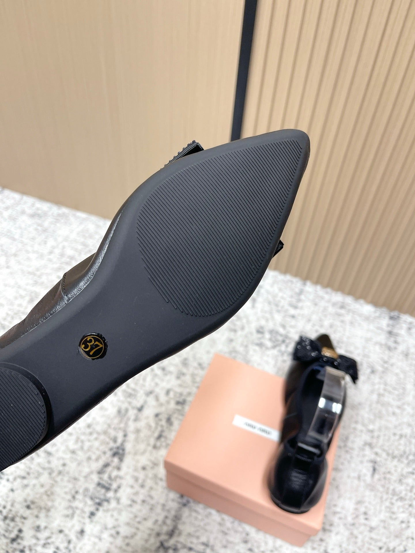 Miu Pointed-Toe Ballet Flats Black Sheepskin 591567