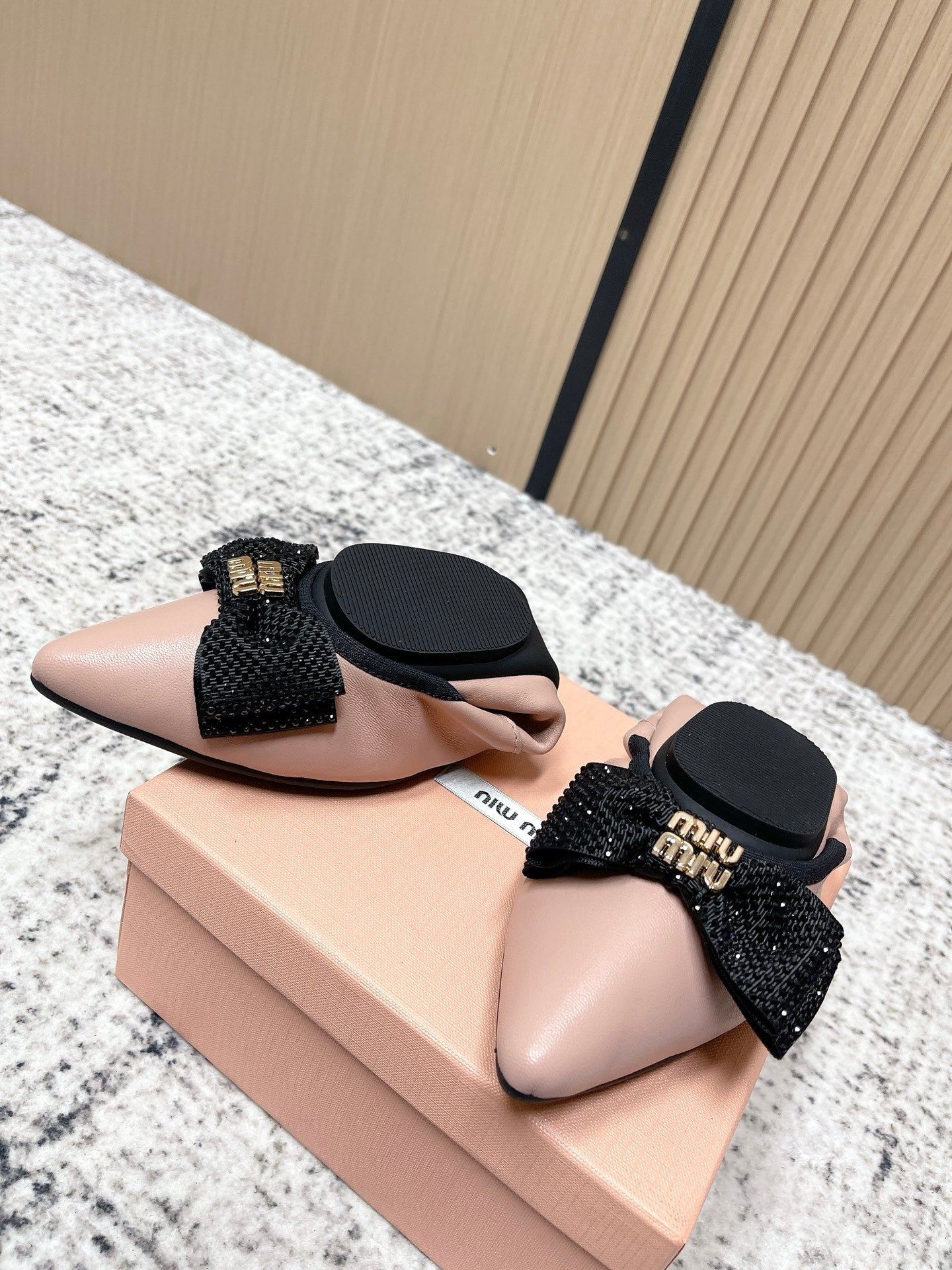 Miu Pointed-Toe Ballet Flats Light Pink Sheepskin 591571