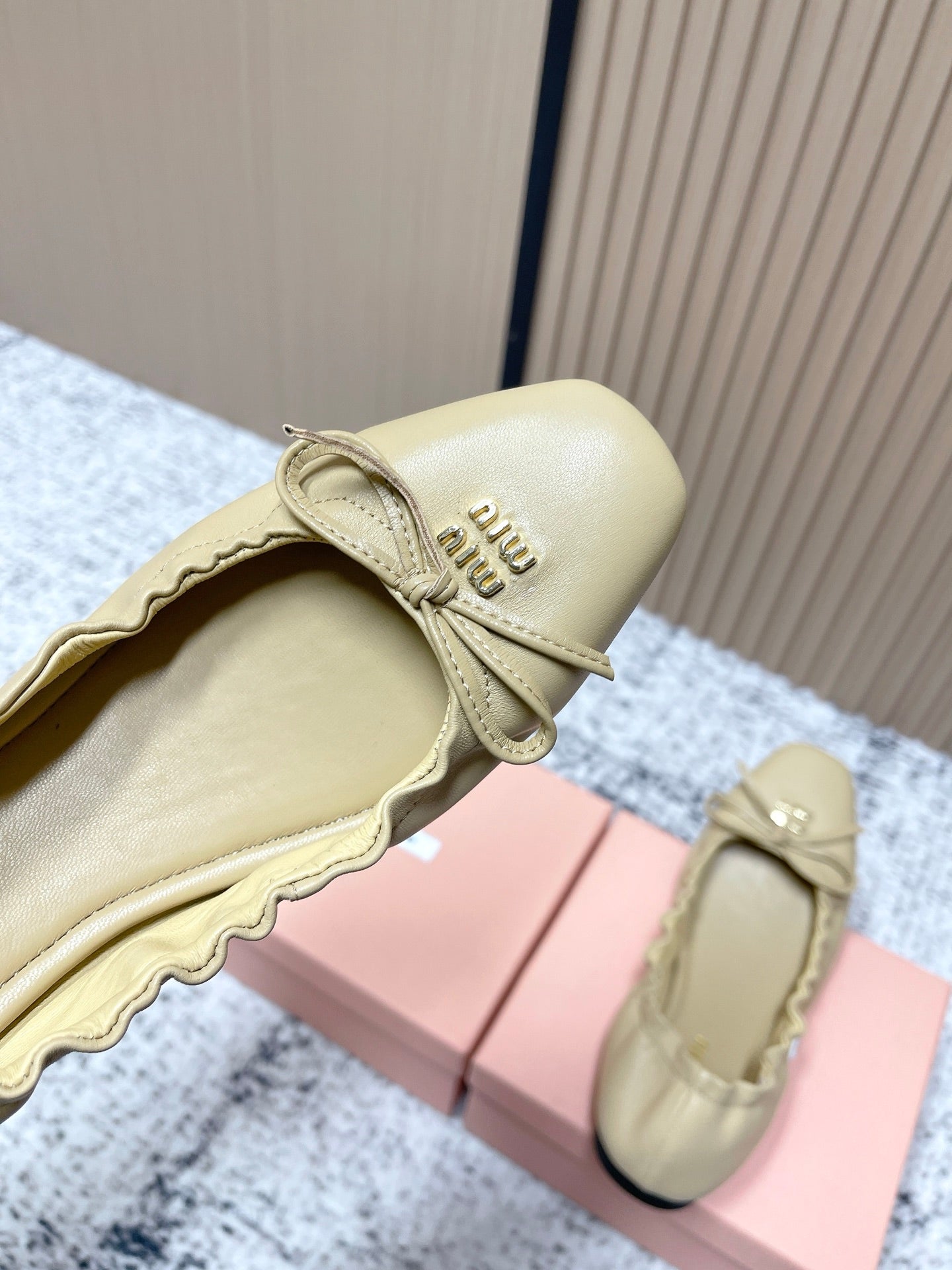 Miu  Mary Jane Flat Beige Sheepskin 591574