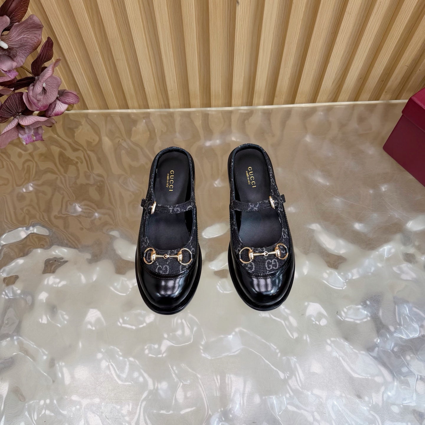 GG 26 Mule Black Beaded Leather Double G Fabric 589455