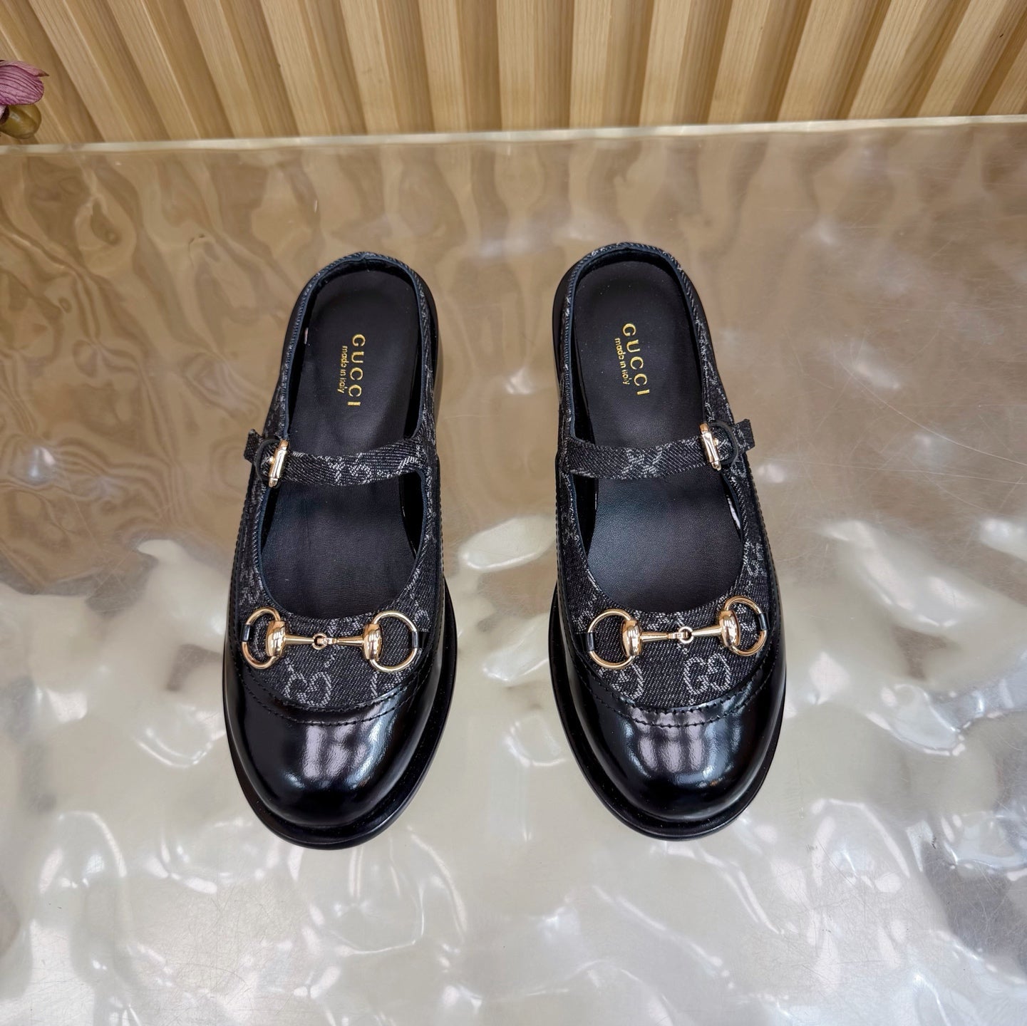 GG 26 Mule Black Beaded Leather Double G Fabric 589455