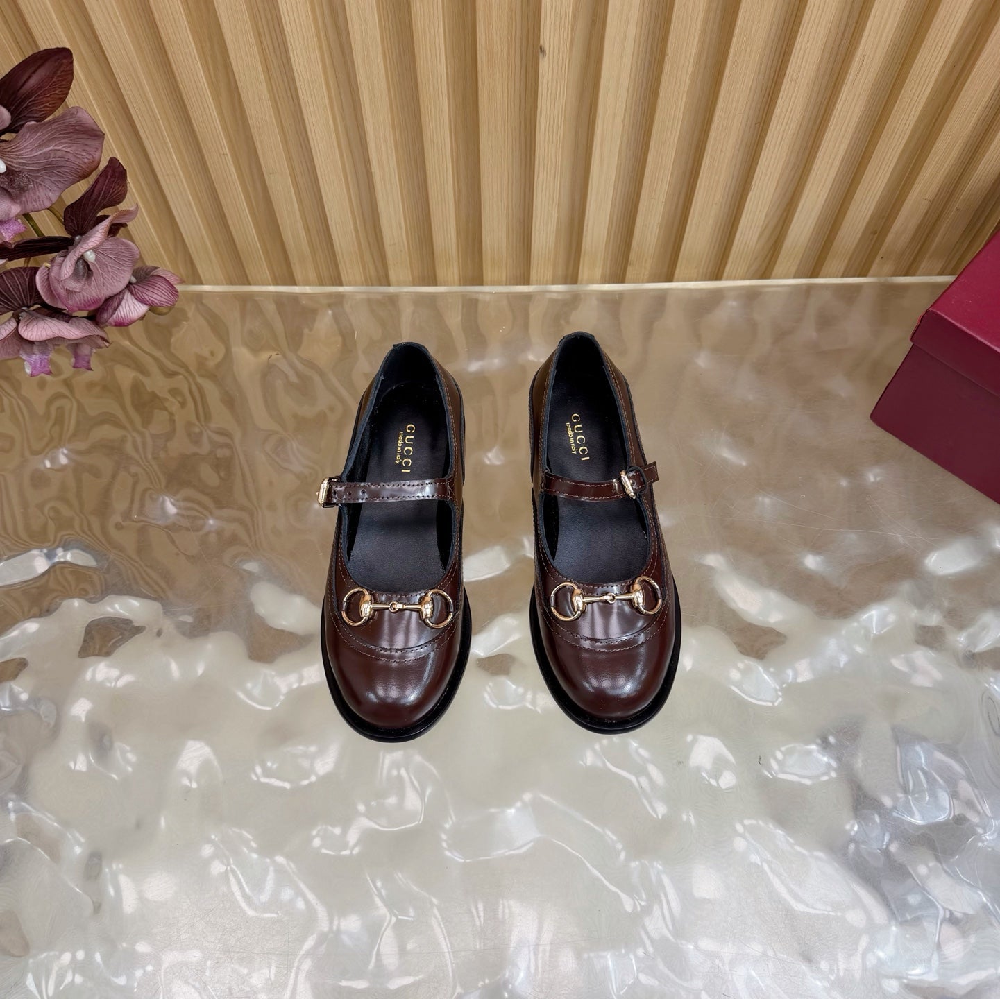 GG 26 Slip-on Dark Brown Sheepskin 589462