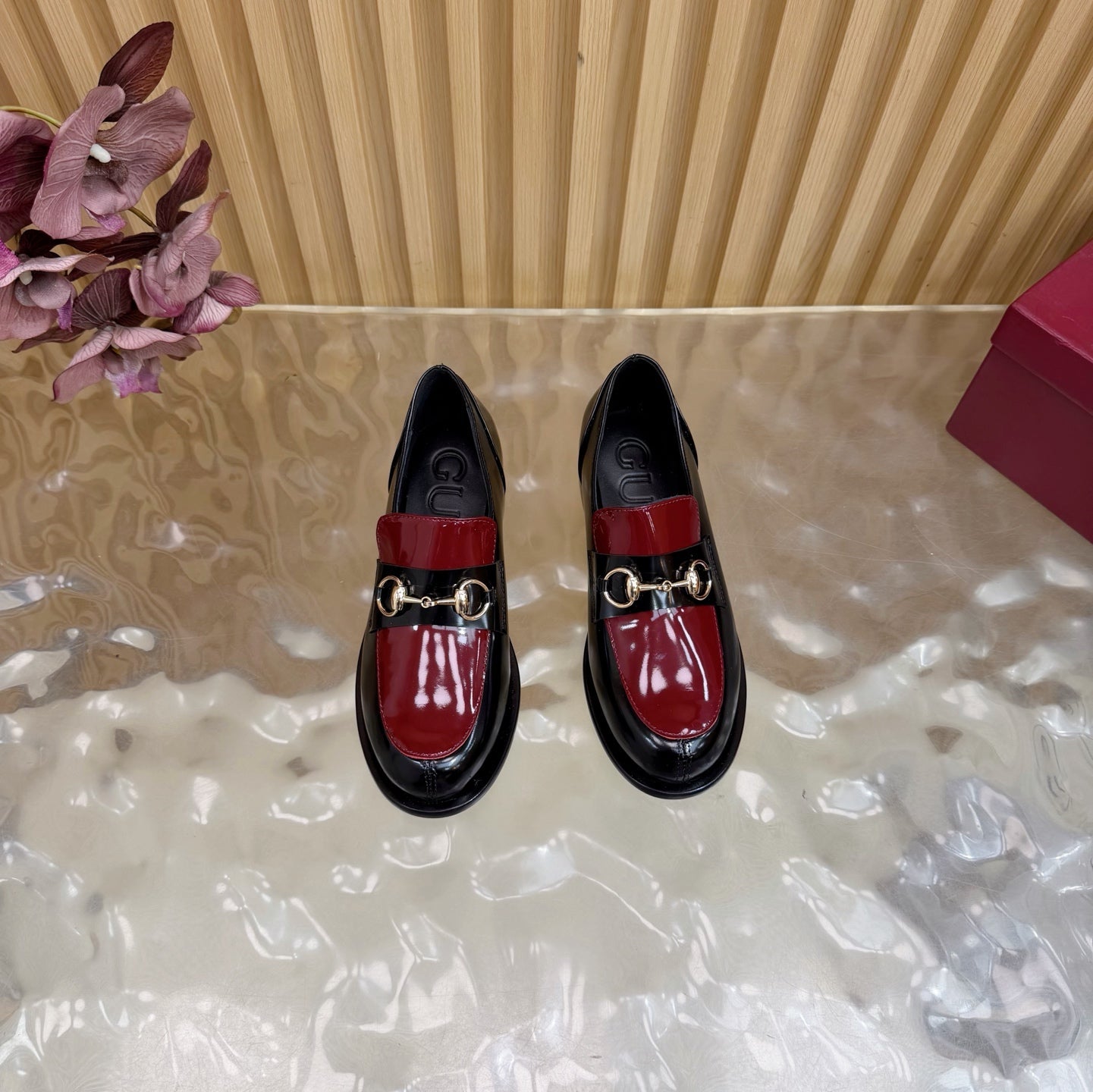 GG 26 Horsebit Loafers Black Red Sheepskin 589464