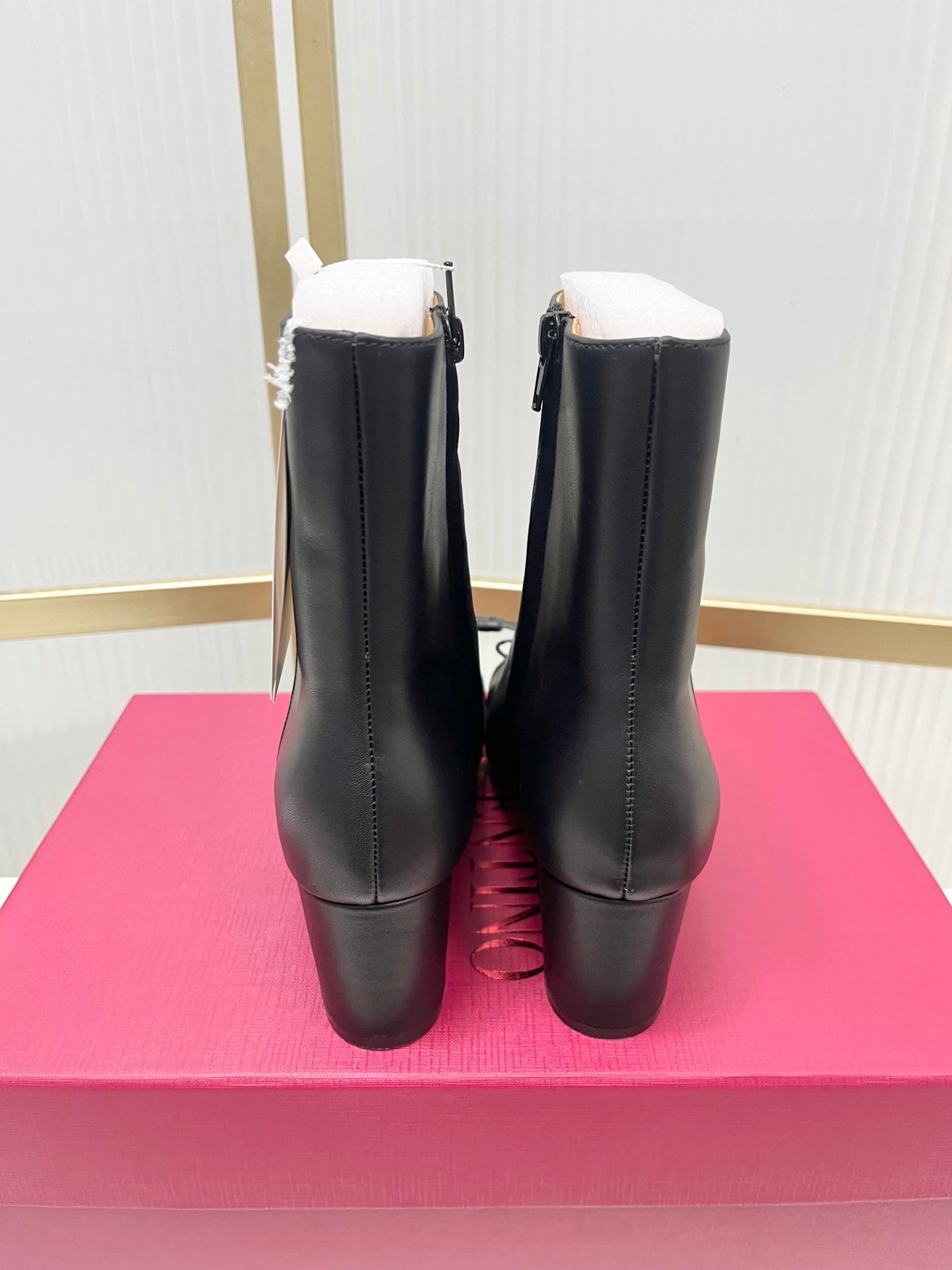 Valentino 2025 Bow Square Toe  Zipper Ankle Boot Black Cowhide 549736