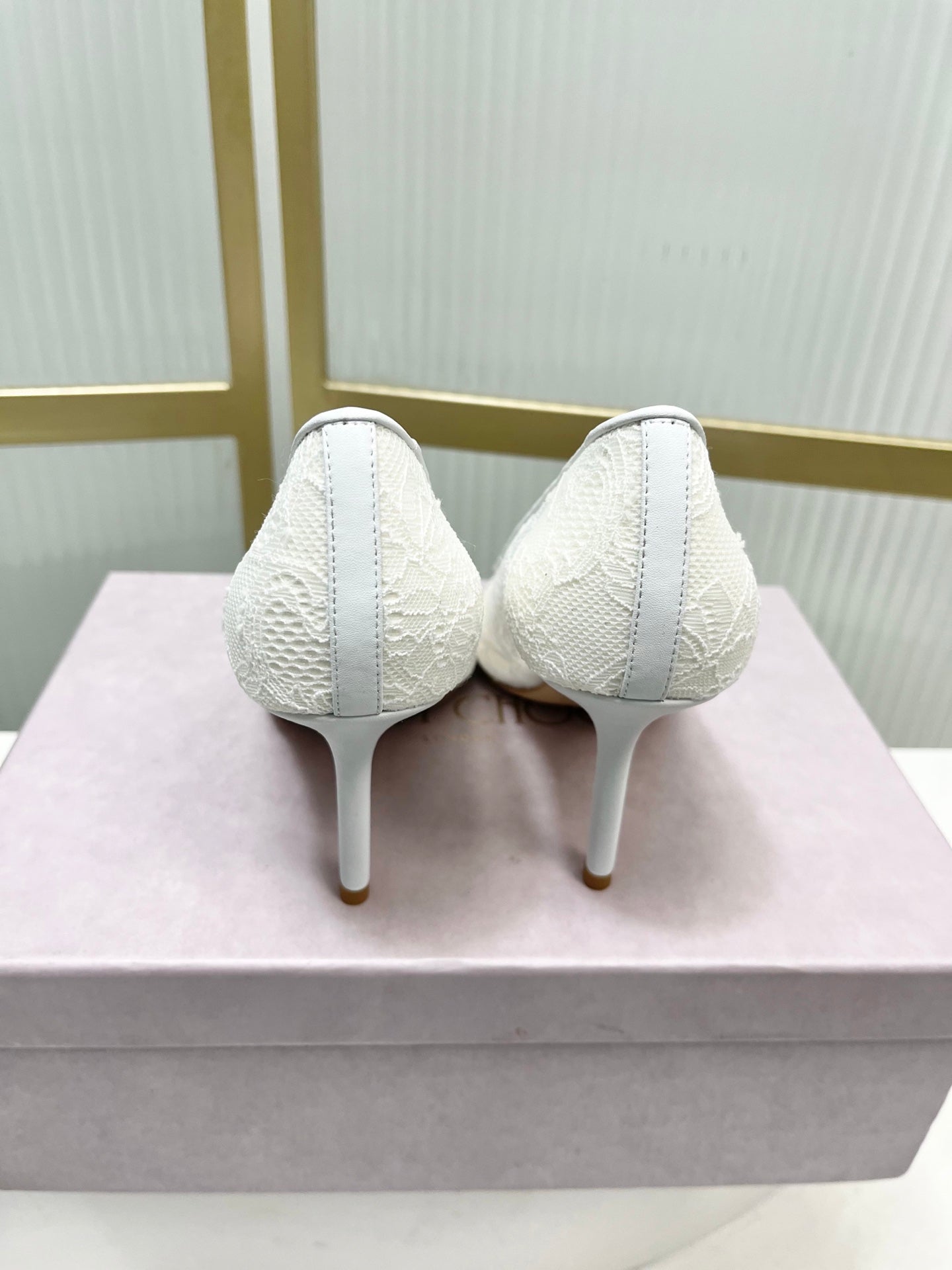 Jimmy 26s Heel Pump 85 White Beige Lace Sheepskin 605947