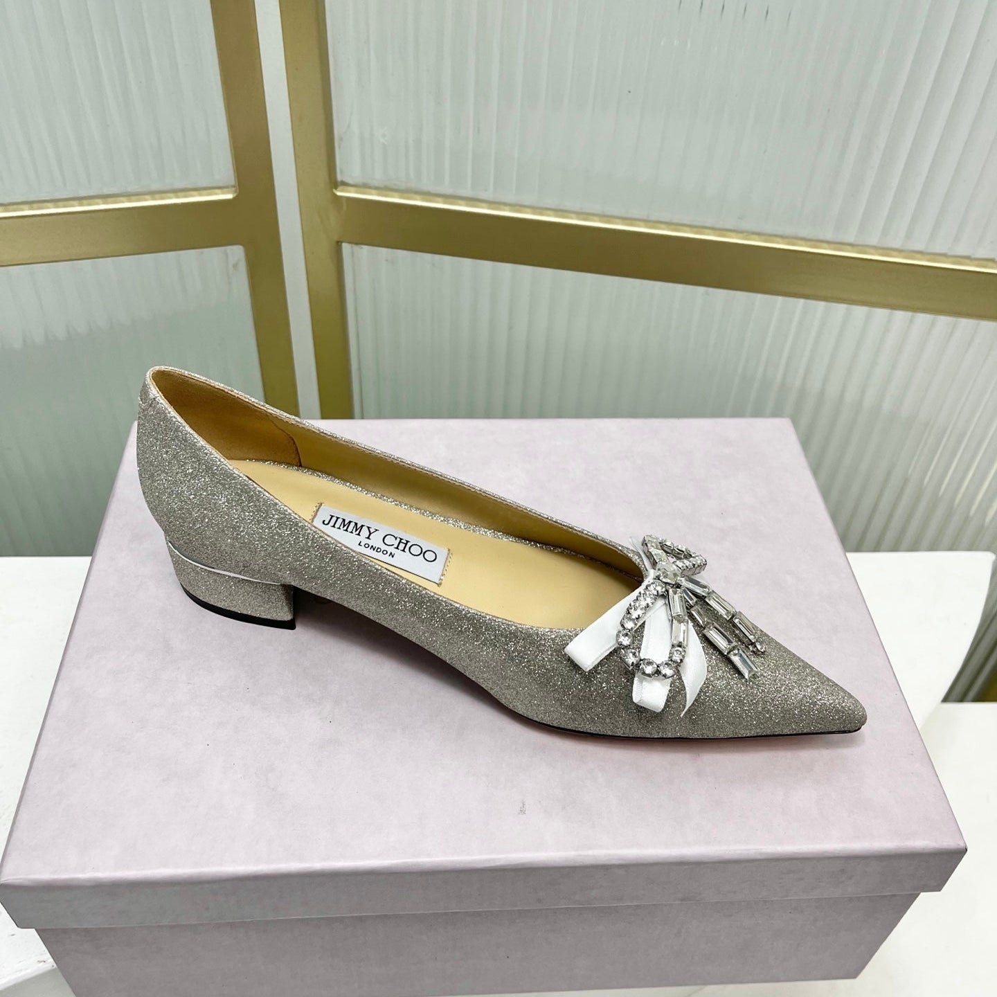Jimmy 26s Pointed Toe Pump 25 Silver Glitter Cowhide 605967