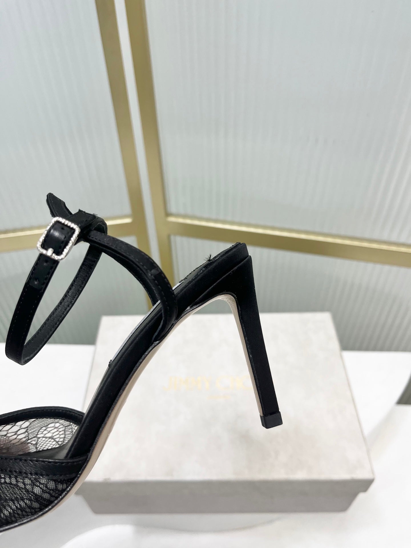 Jimmy 26s Peep-Toe High Heels  85 Black Lace Sheepskin 605973