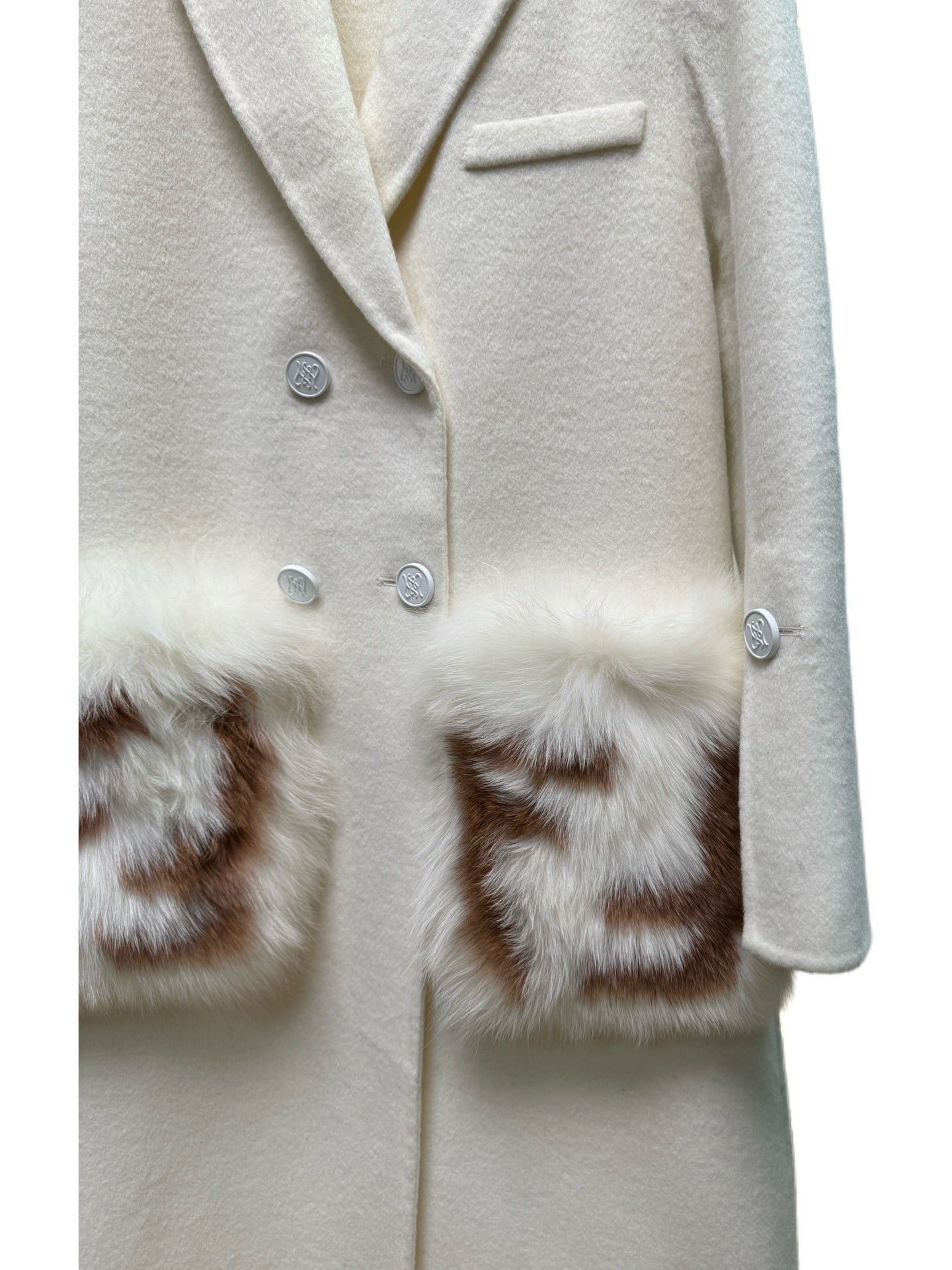 Fendi 25 Long Coat White Draper 0010