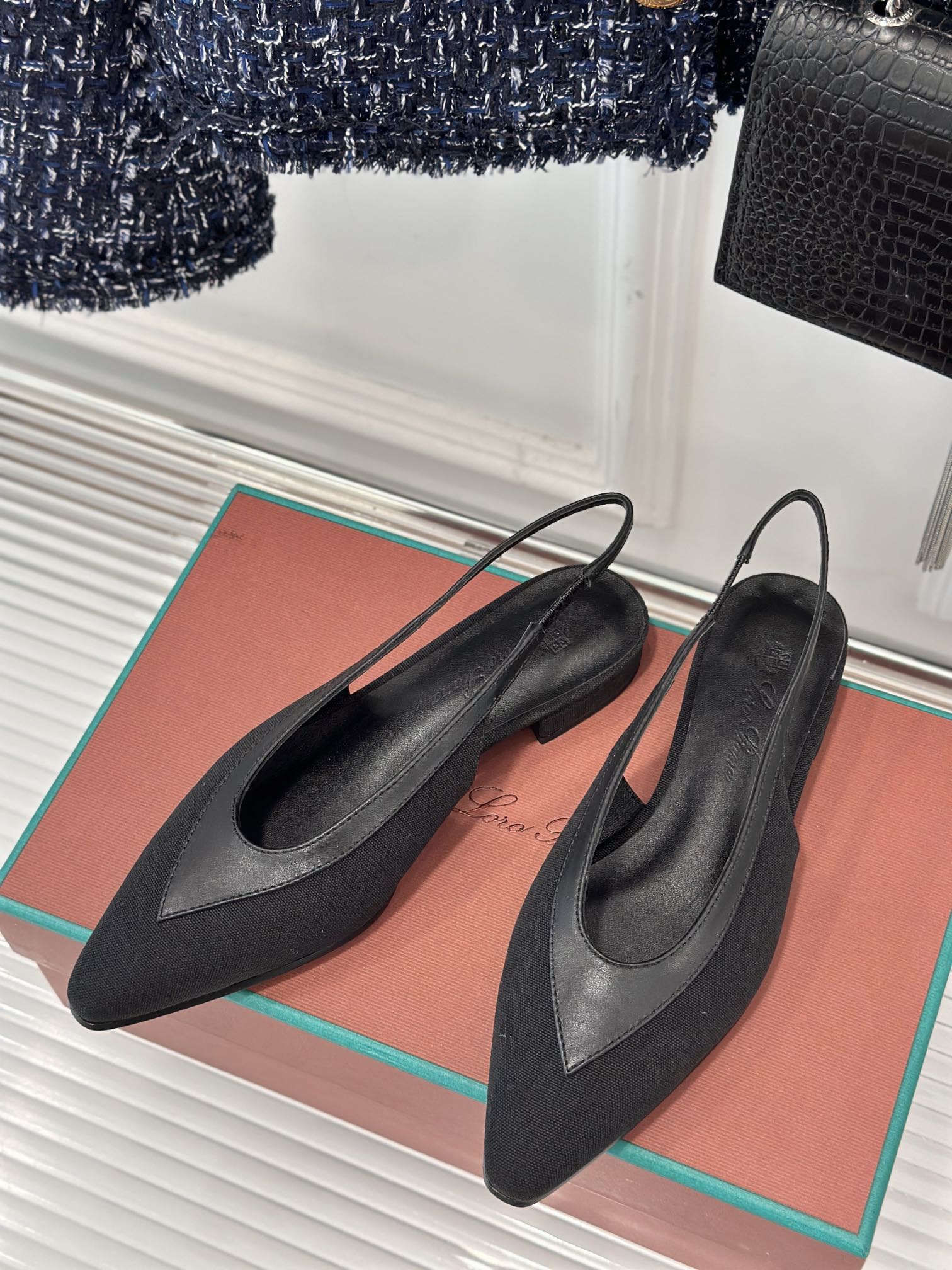 LP Rebecca Slingbacks In Black Lambskin 989412