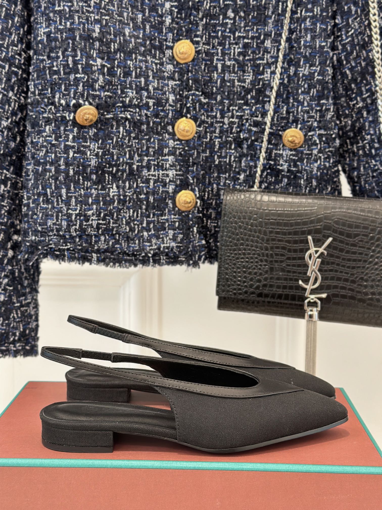 LP Rebecca Slingbacks In Black Lambskin 989412