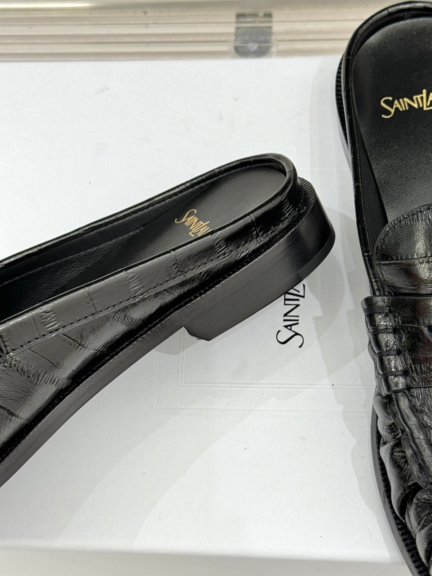 YSL 25 Loafer Black Sheepskin 474874