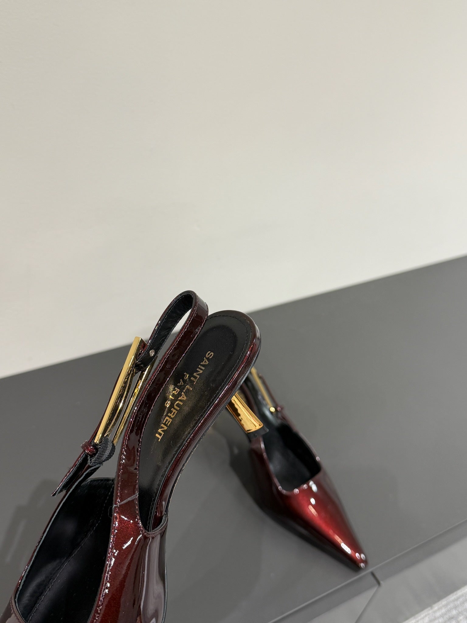 LEE SLINGBACK MID PUMPS IN WINE RED SHINY CALFSKIN