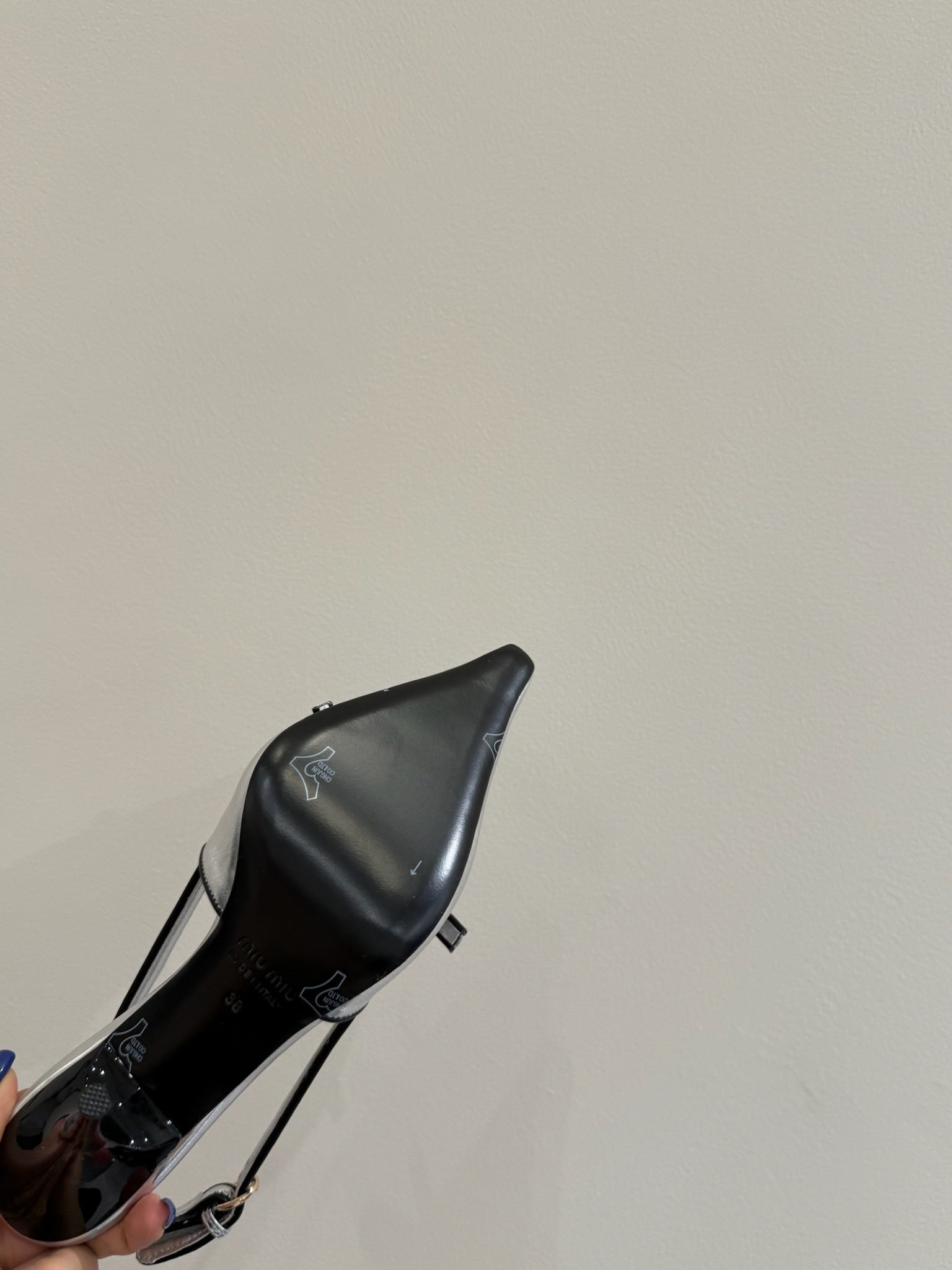 Miu slingback pump metallic sliver leather