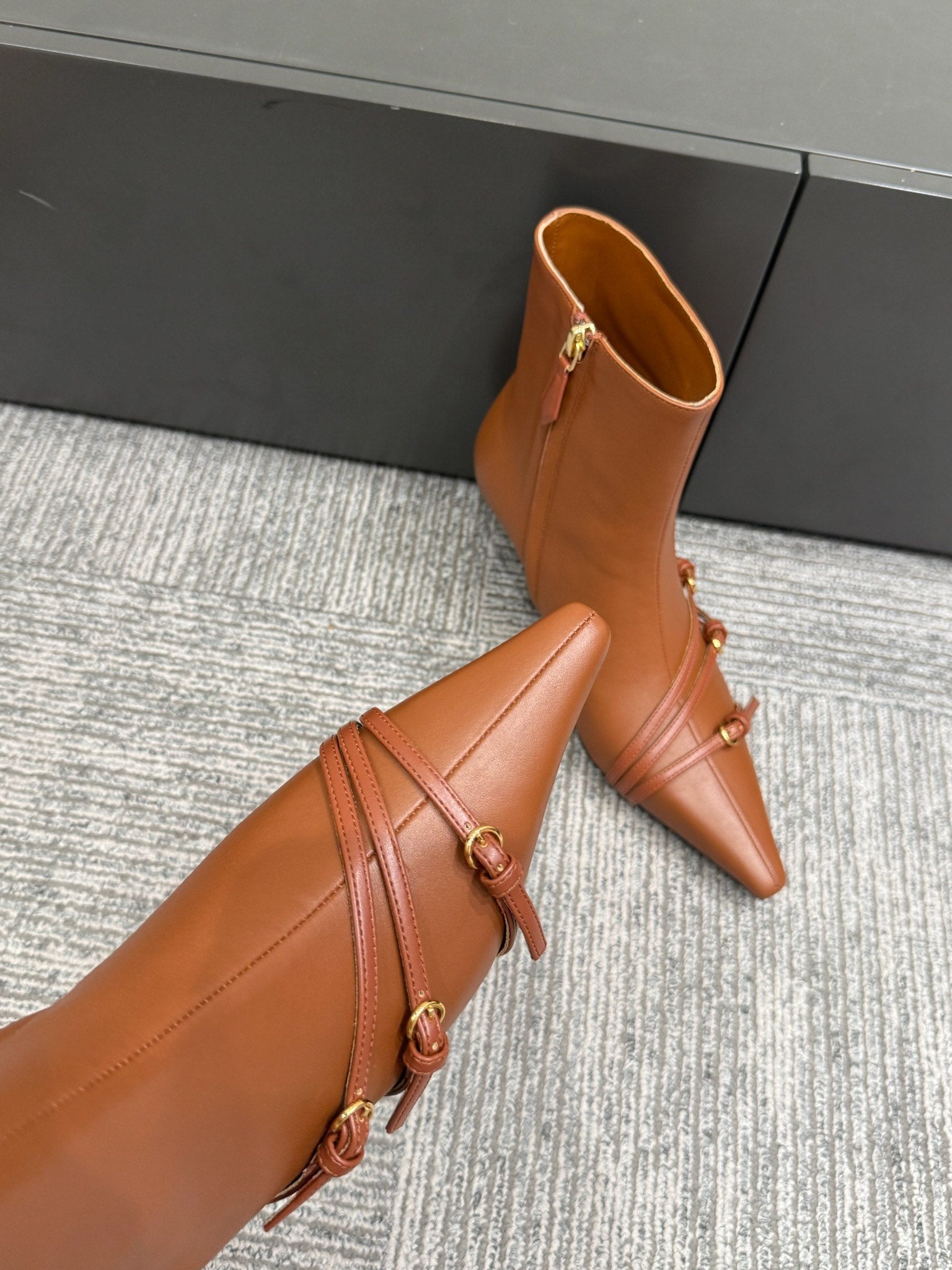 Miu short boots brown cowhide 417981