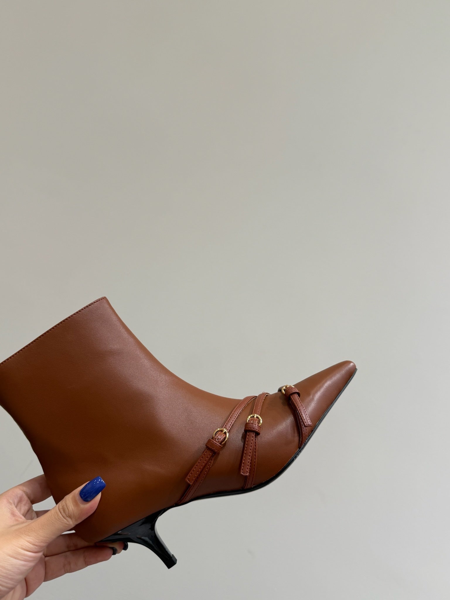 Miu short boots brown cowhide 417981