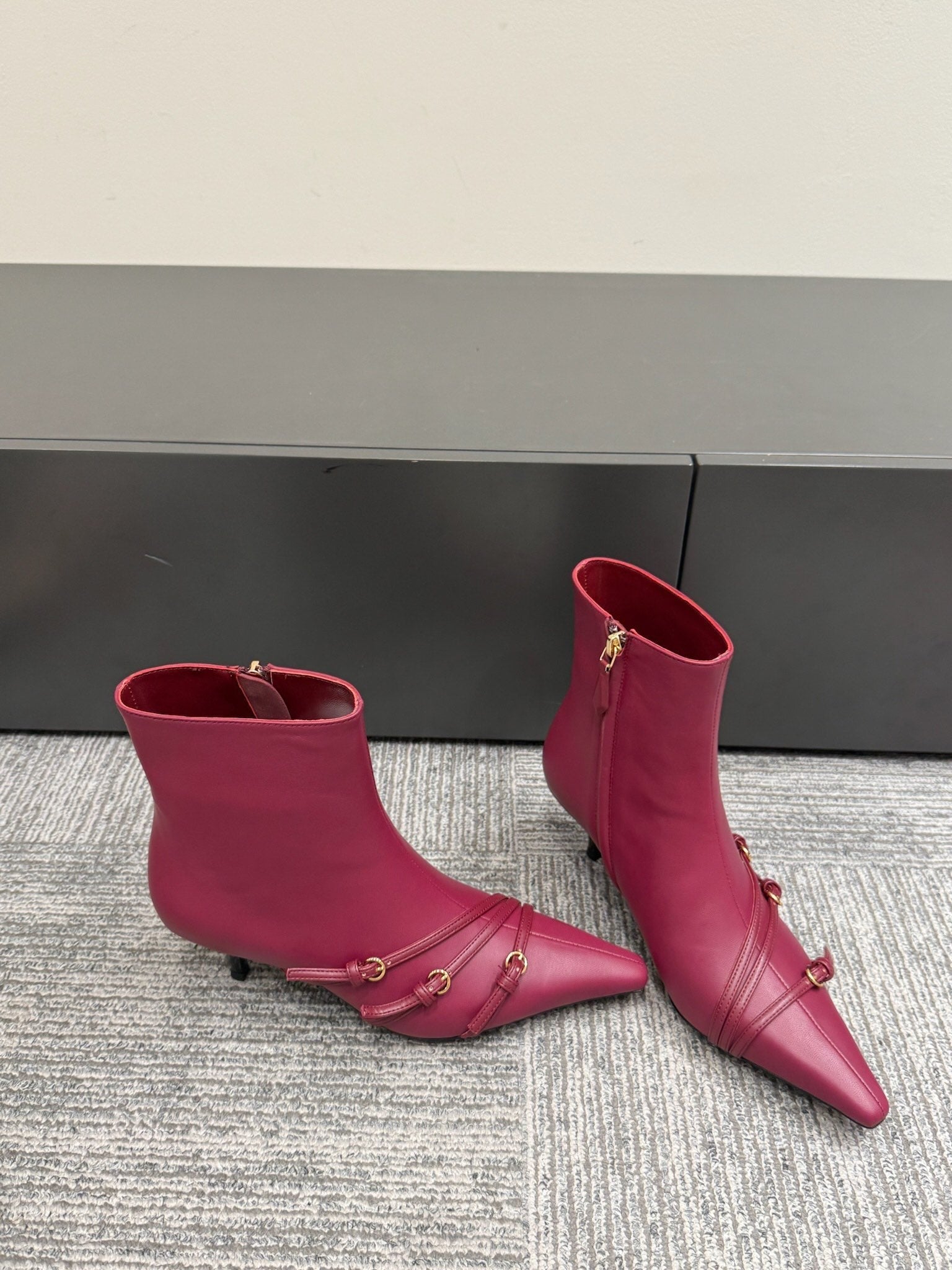 Miu 40 short boots deep magenta or berry cowhide 417983