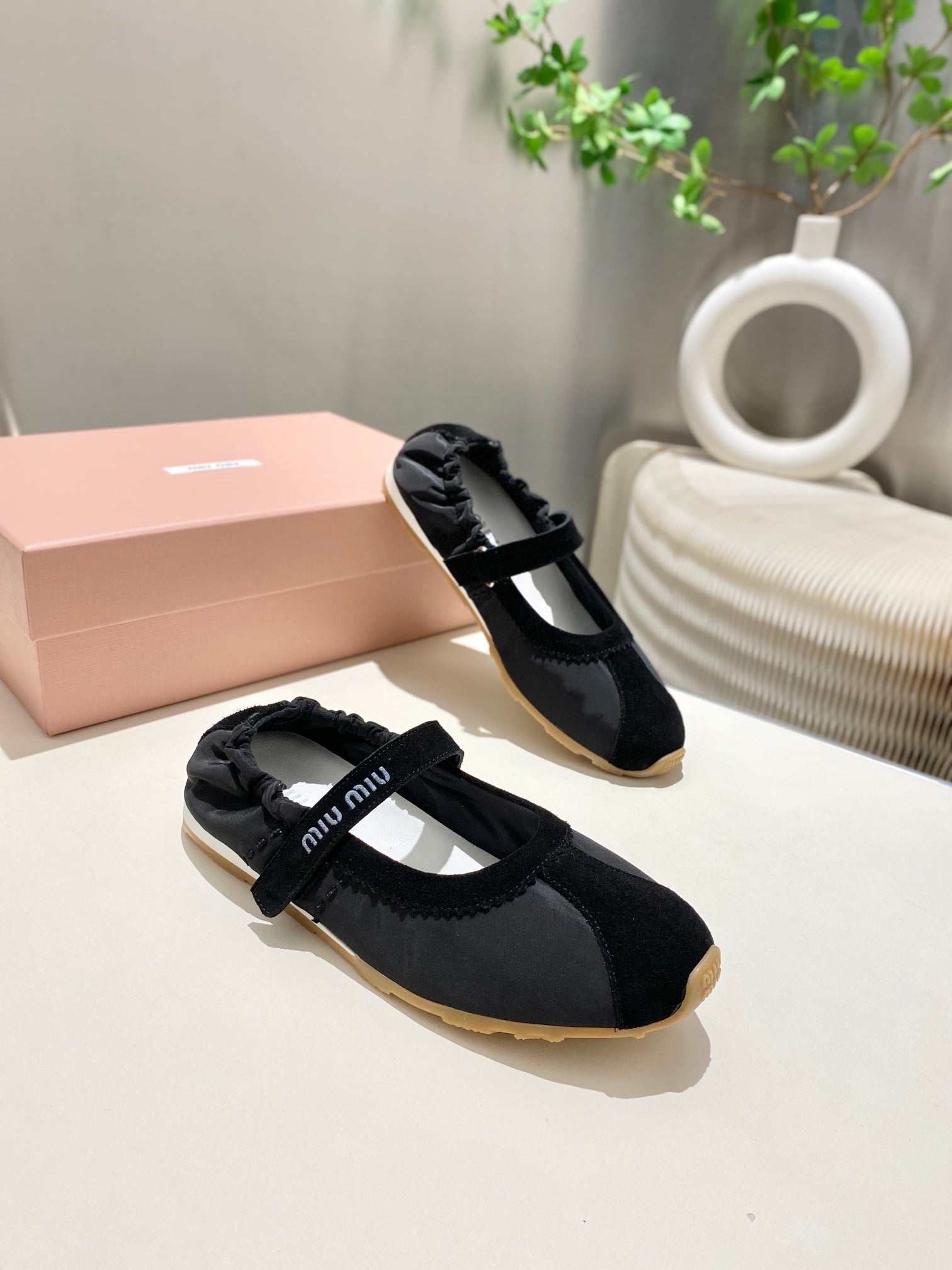 Miu Miu 2026 Ballet Flat Black Suede Fabric 618681