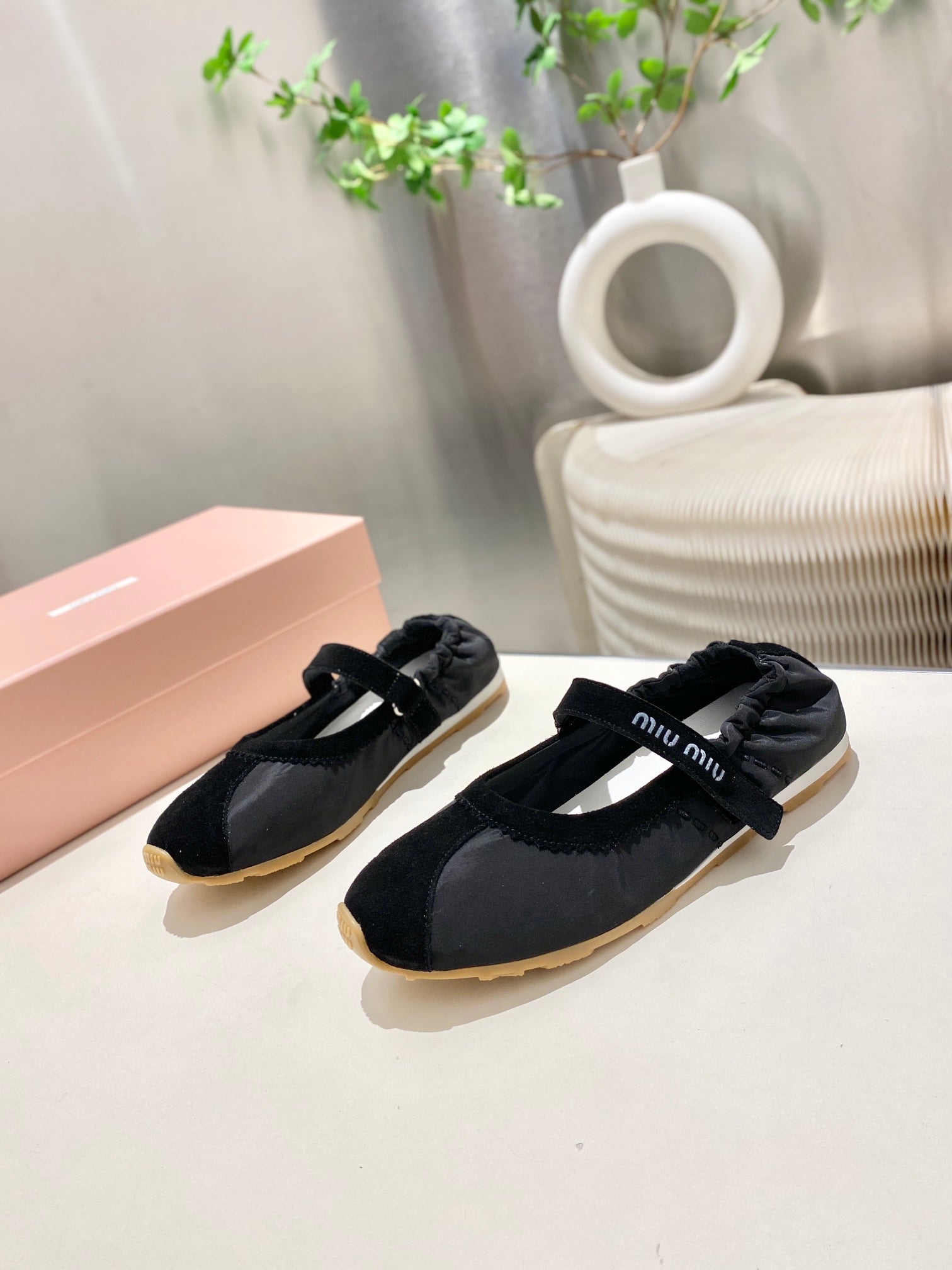 Miu Miu 2026 Ballet Flat Black Suede Fabric 618681