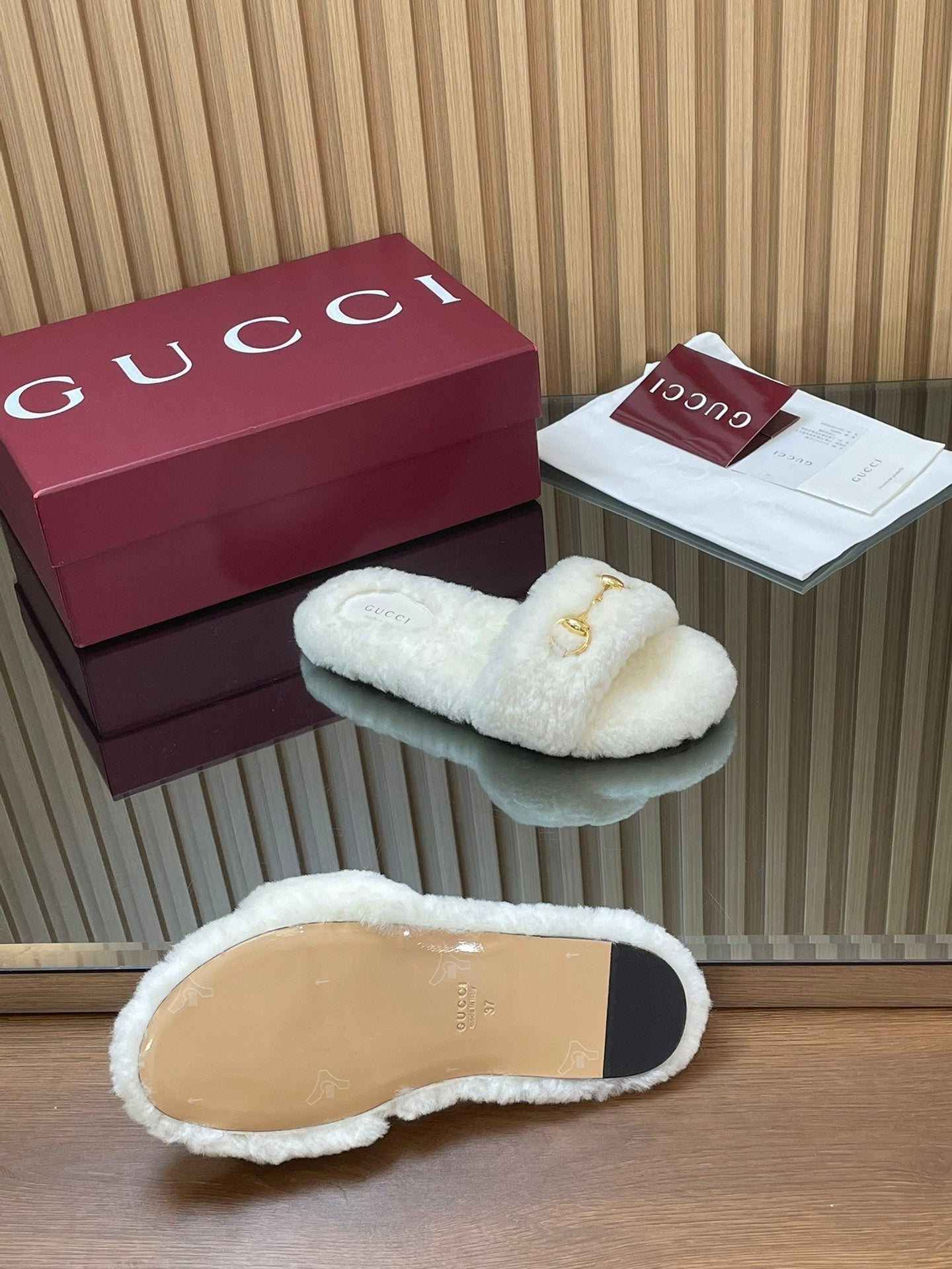 Gucci 2025 Horsebit Slipper White Wool 562872