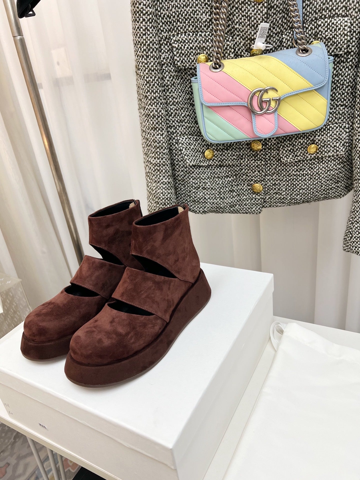 The Row 2025 Boot Coffee Suede Sheepskin 576056