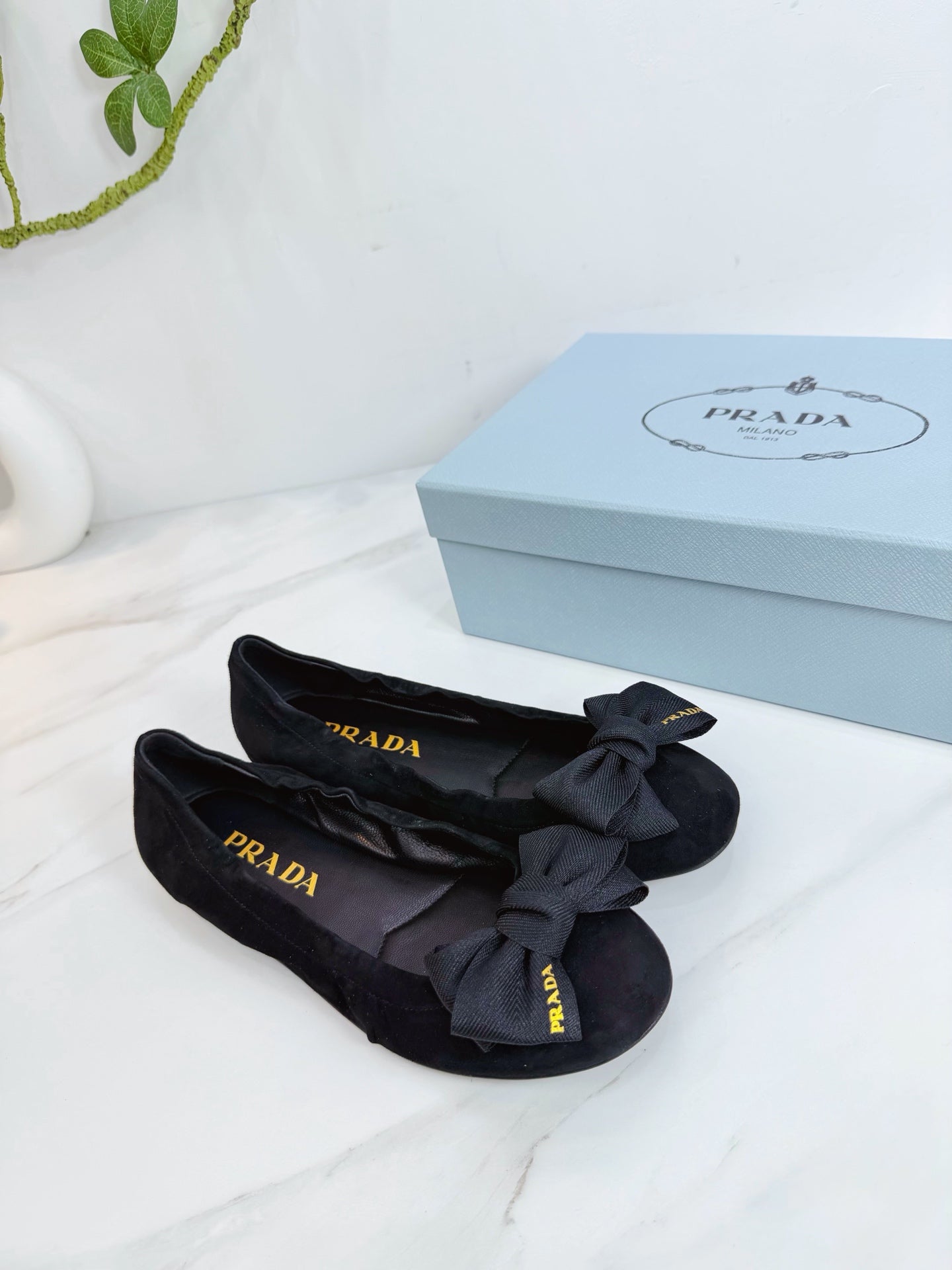 PRA 26SS Ballet Flat Black Suede 592395