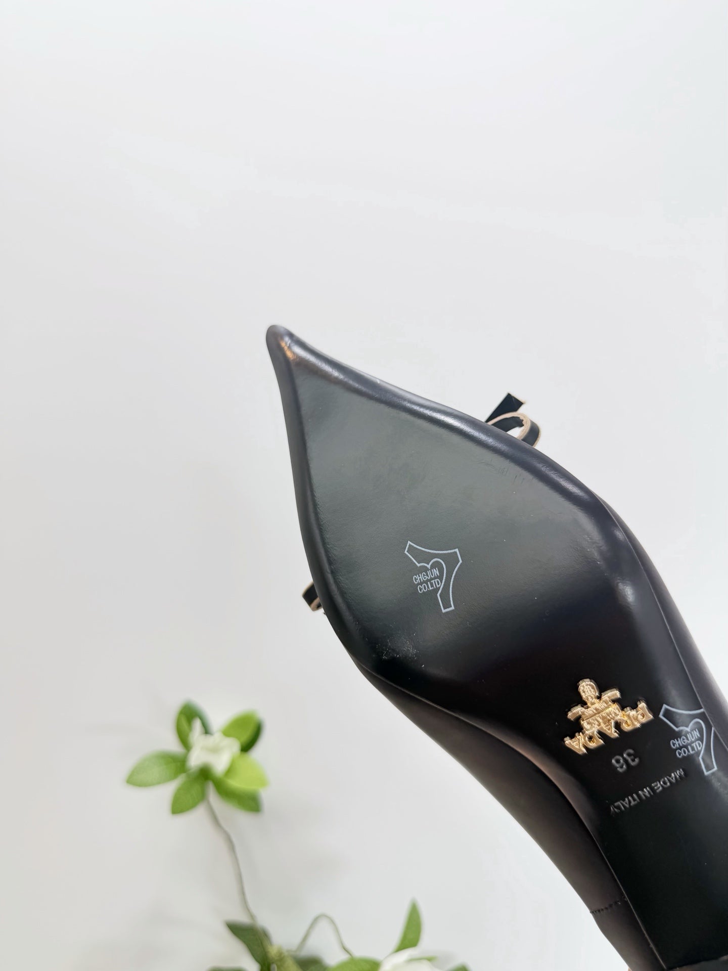 PRA 26SS Pump 55 Black Beige Cowhide 592405