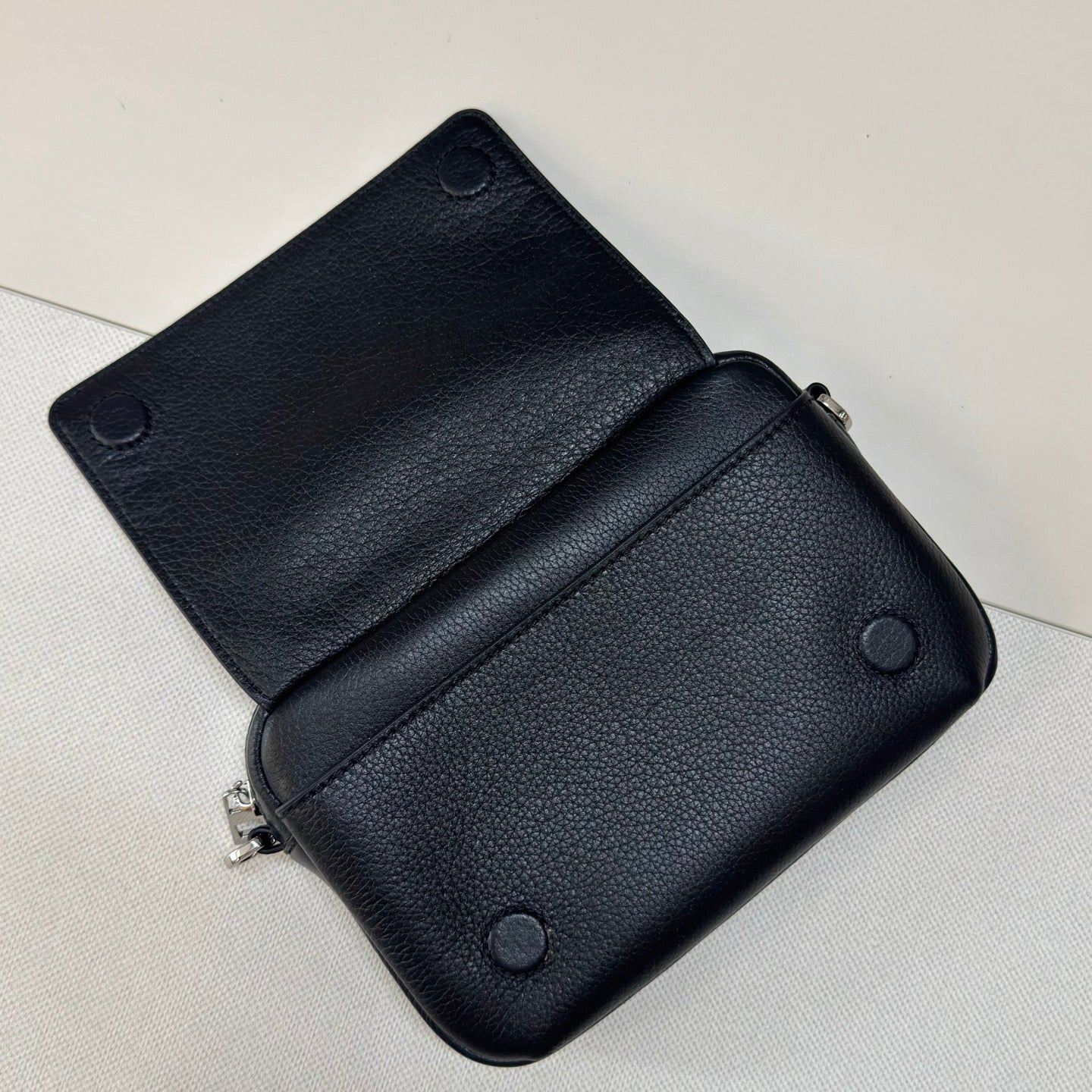 Loewe 2025 Small Pebble Messenger Bag Black Grained Calfskin 274592