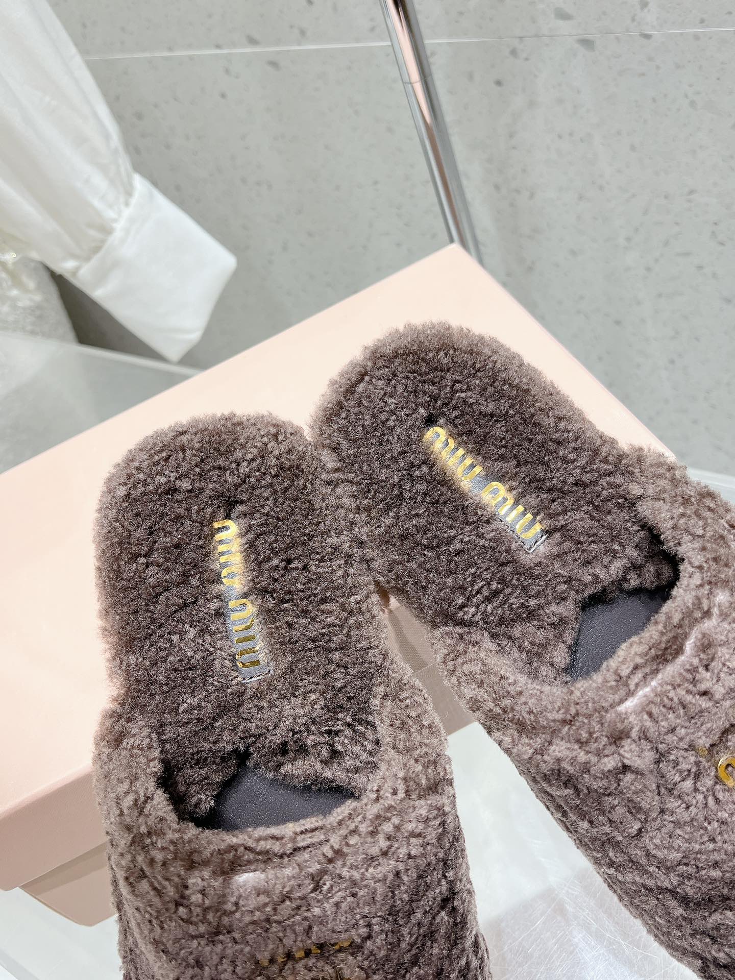 Miu Slippers Brown Earth Wool Fabric